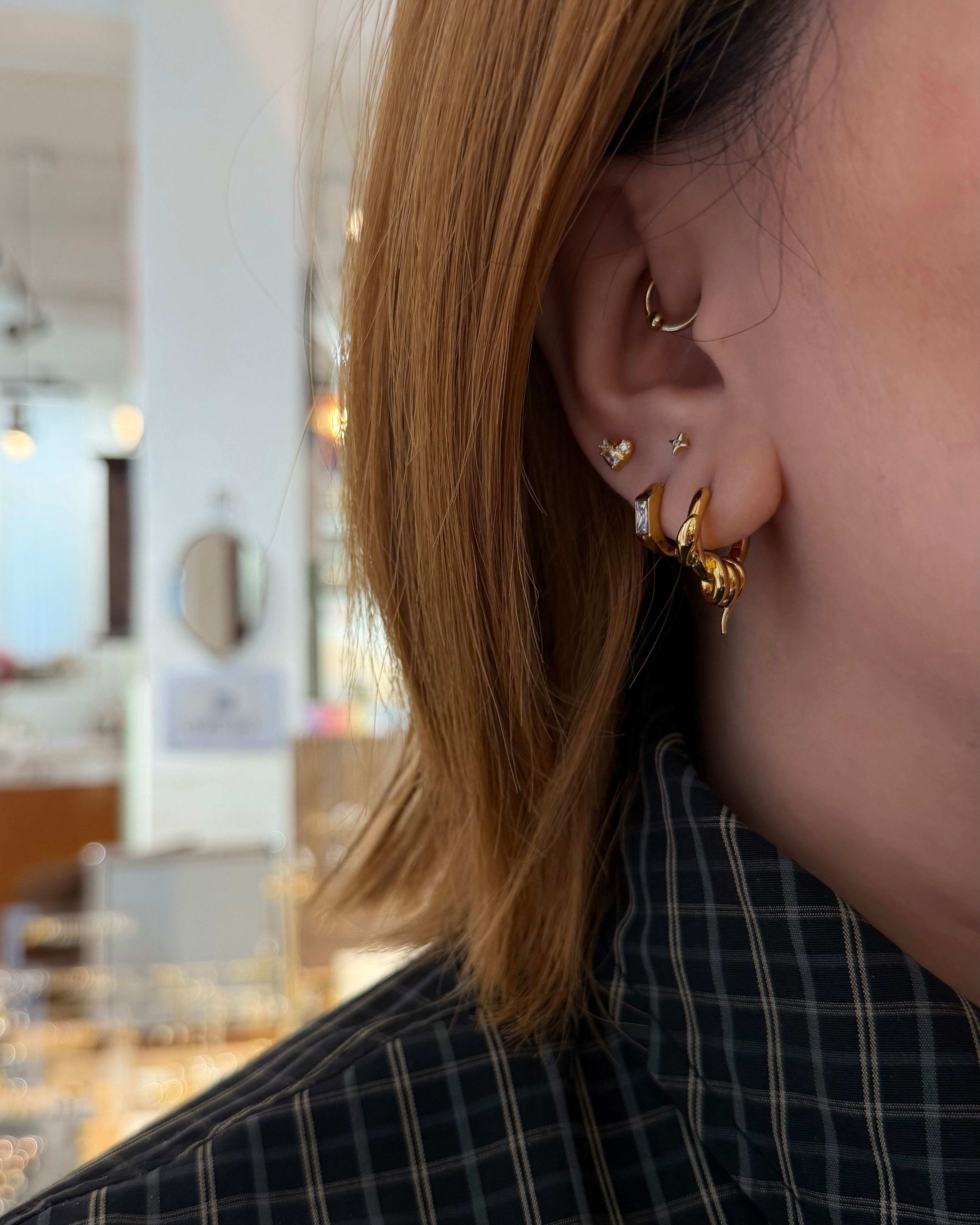 Cz stainless steel hinged hoop earrings