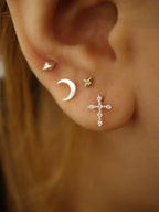 Cross cz 925 silver piercing earring (1pc)