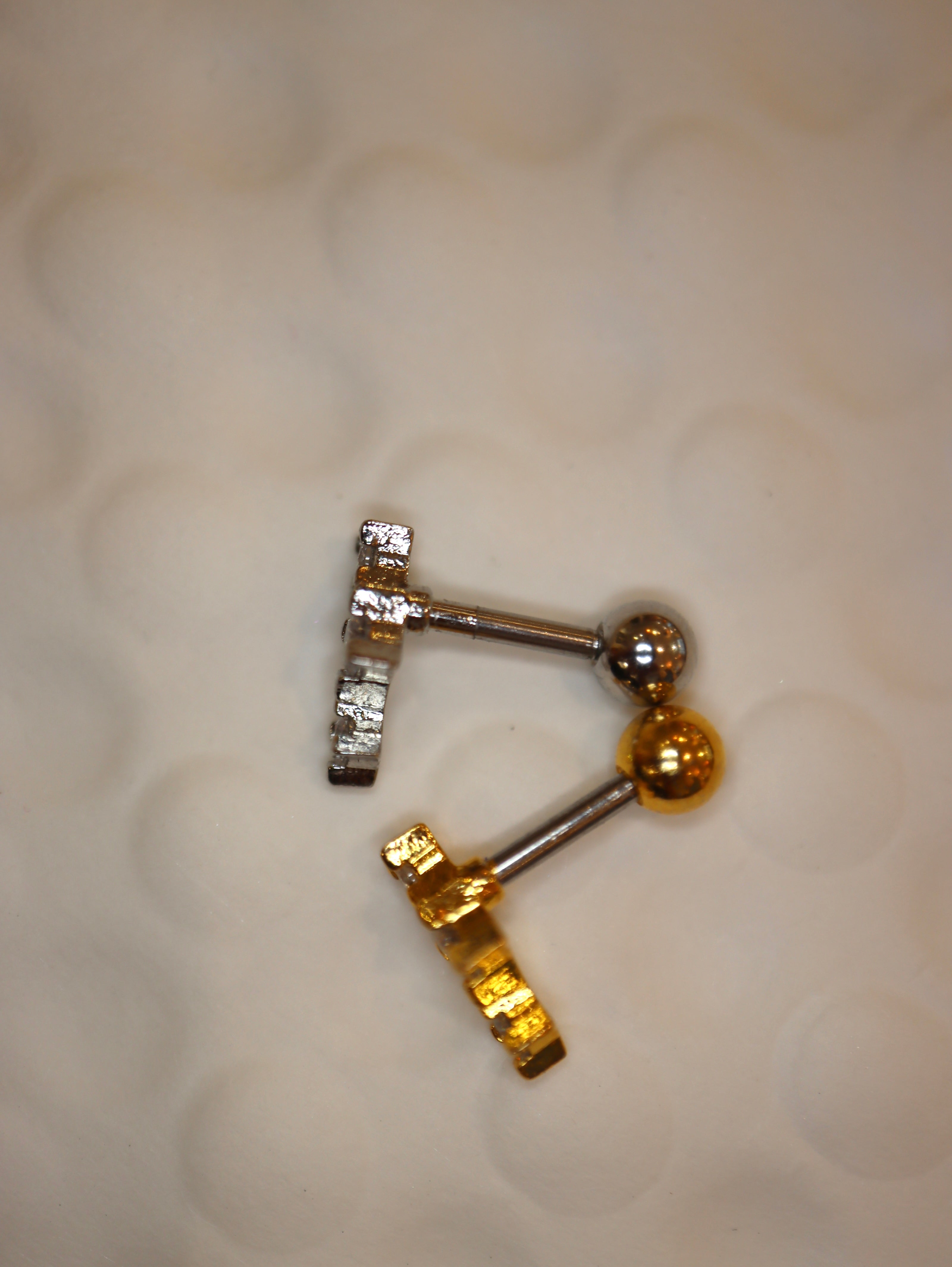 Triple rhombus surgical steel piercing earring (1pc)