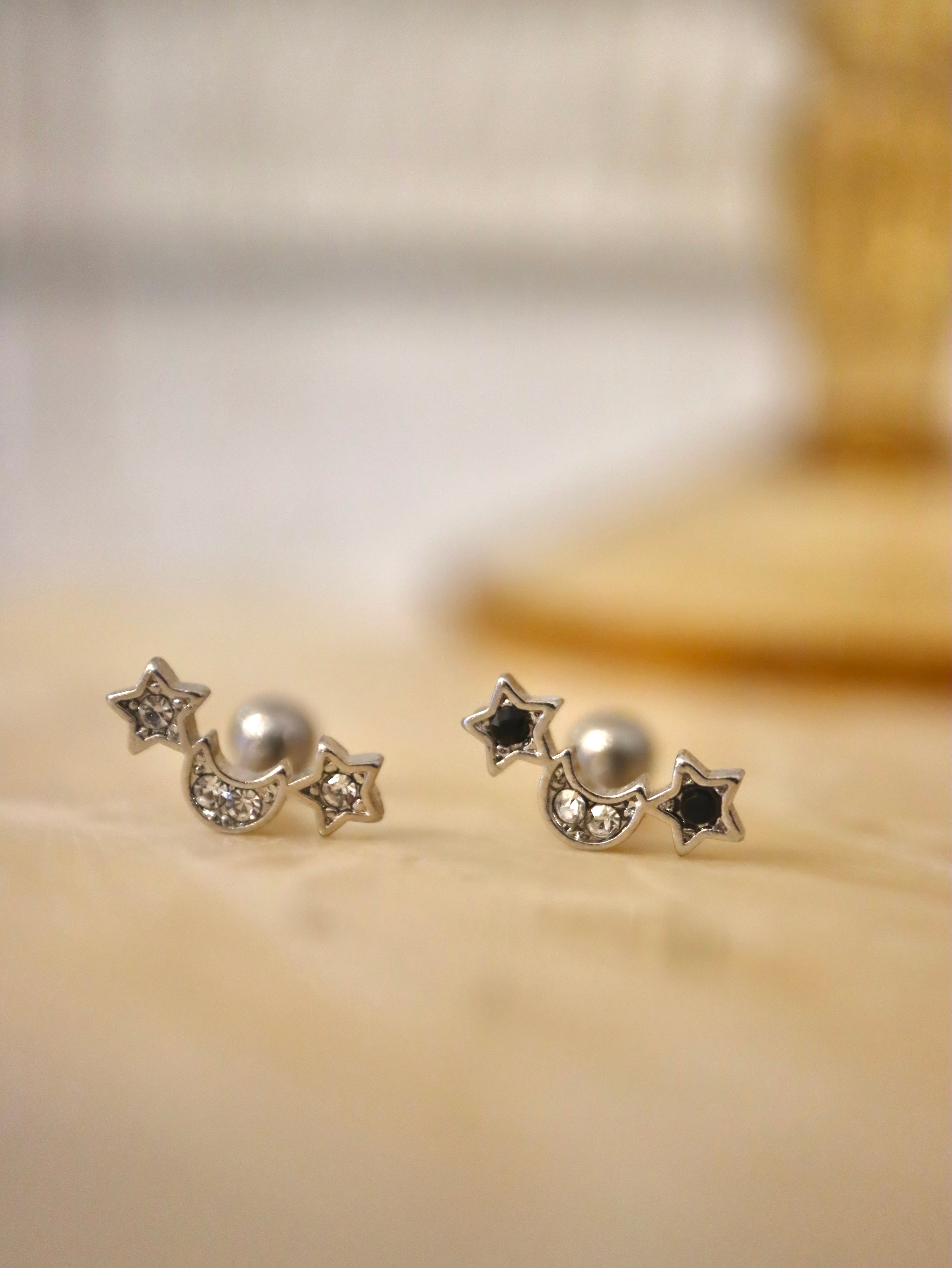 Curve bar star & crescent surgical steel piercing stud