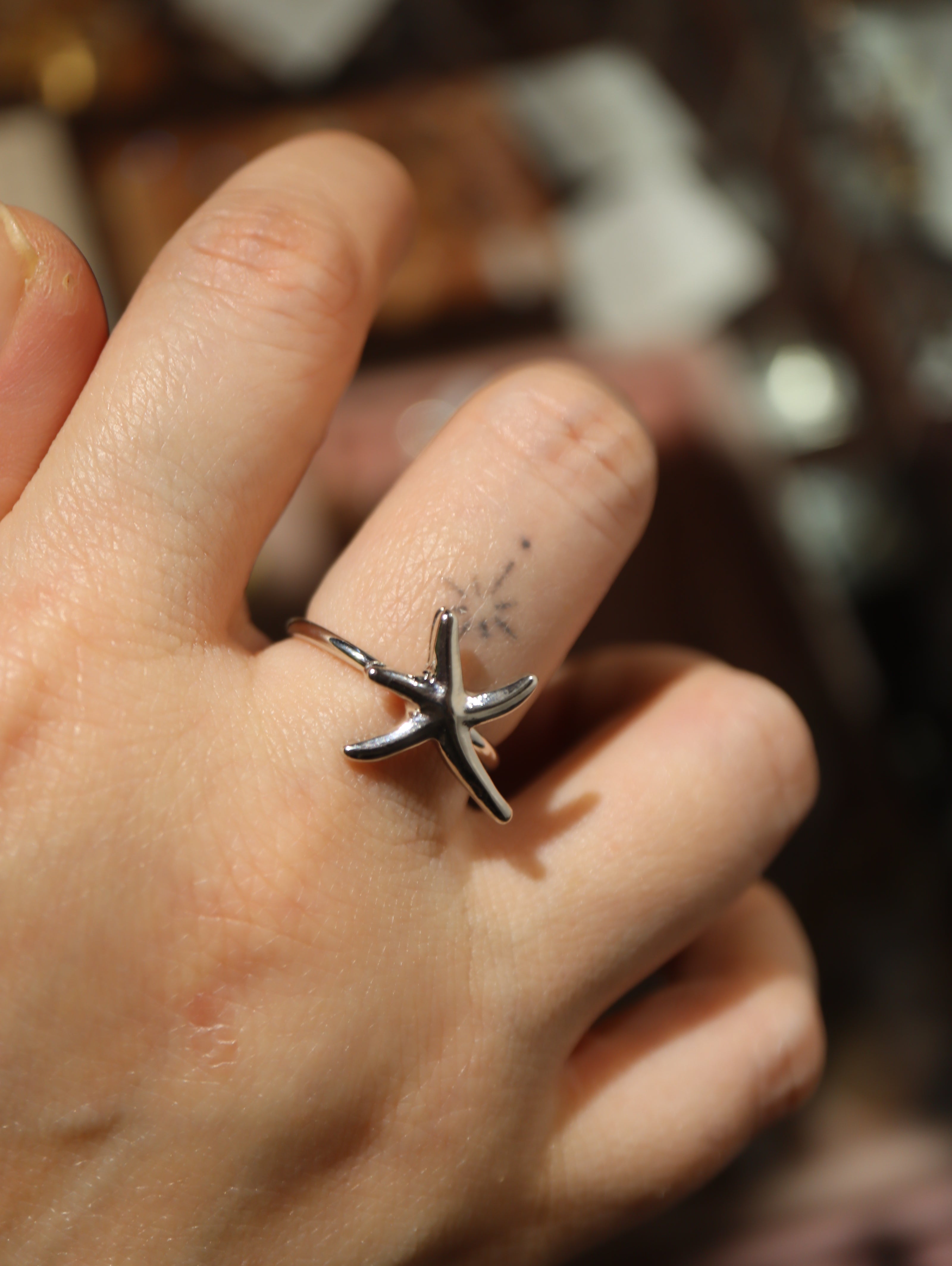Starfish brass ring
