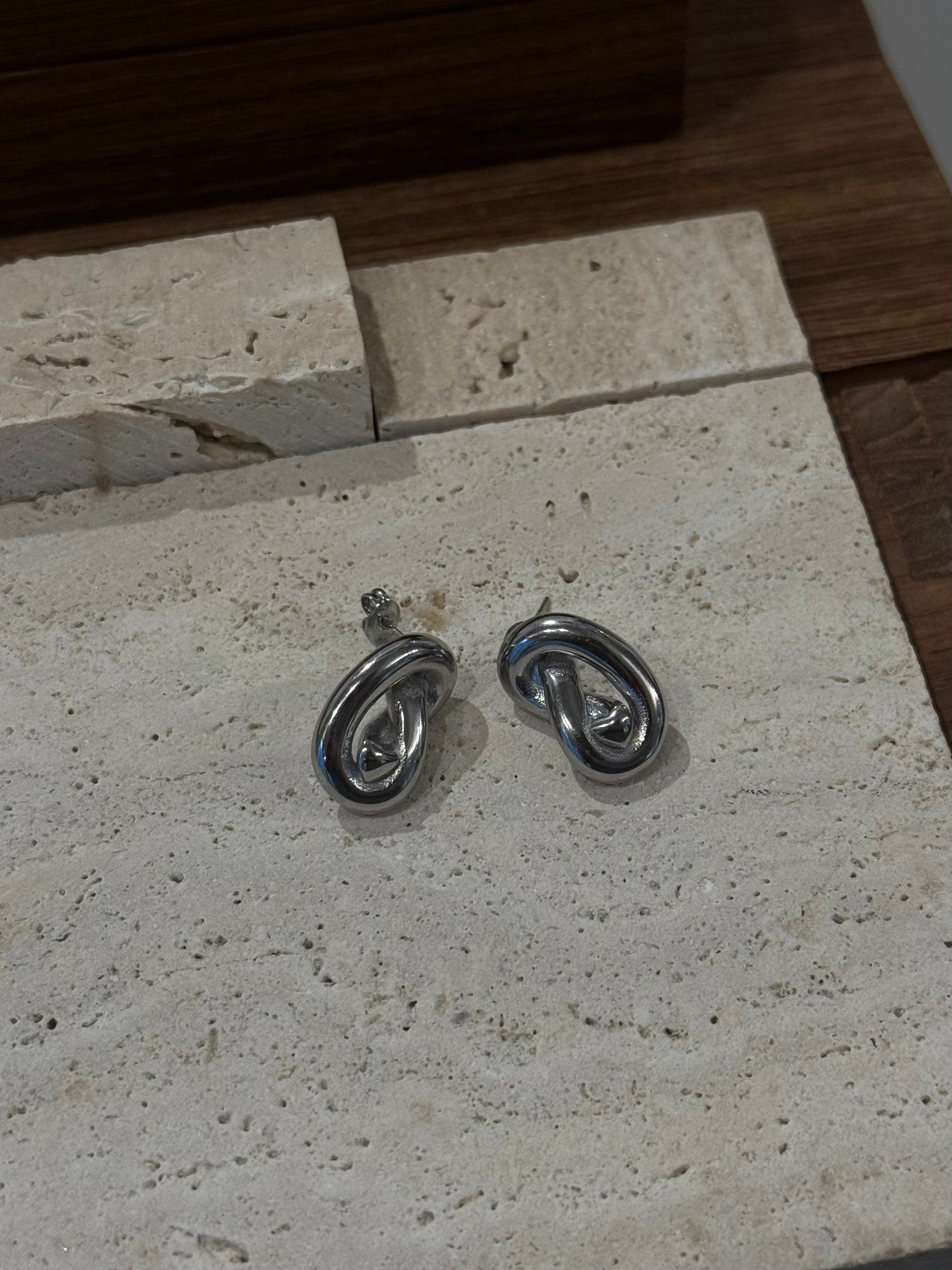 Knot stainless steel earrings