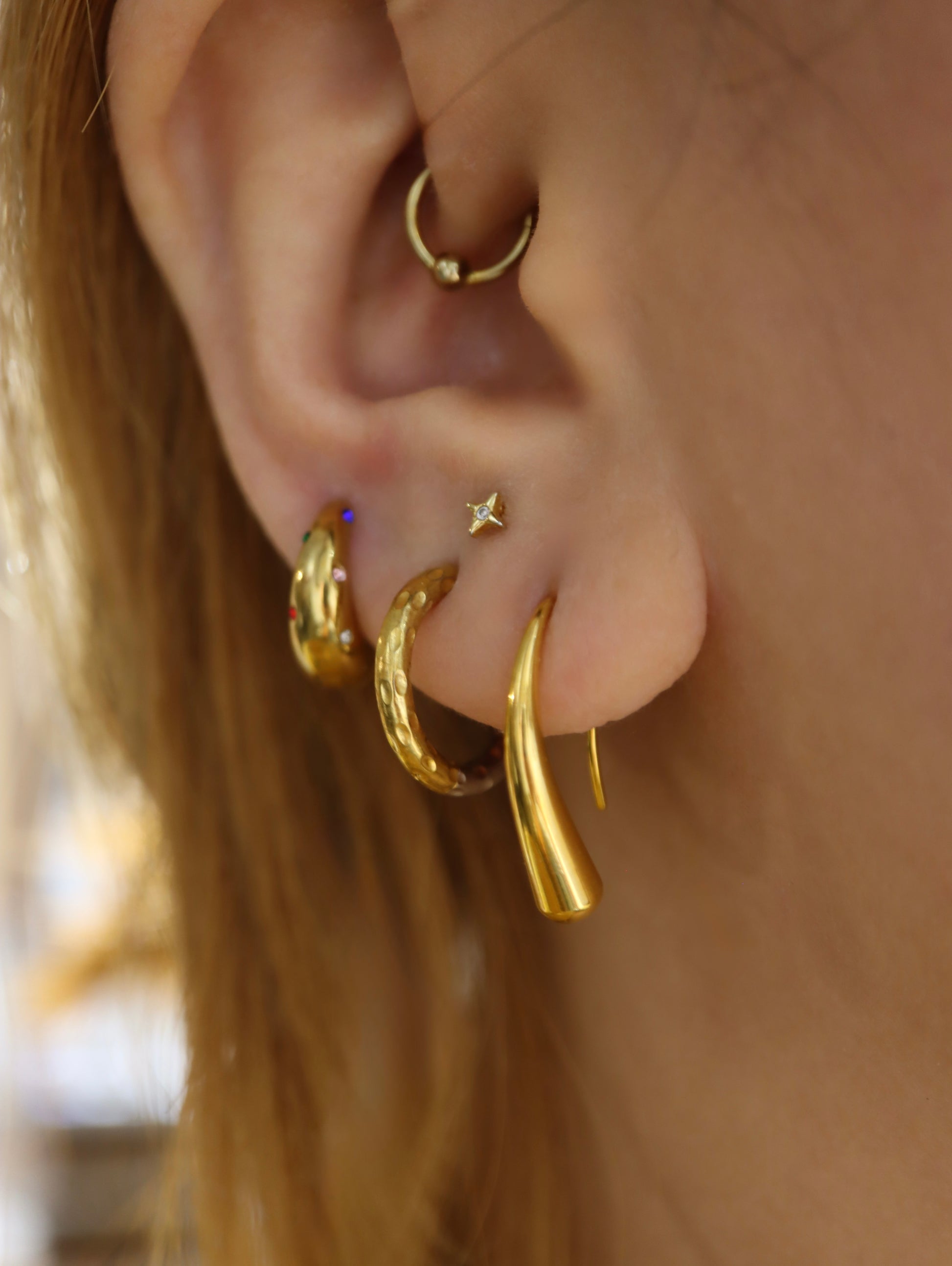 Stainless steel wire hook earrings