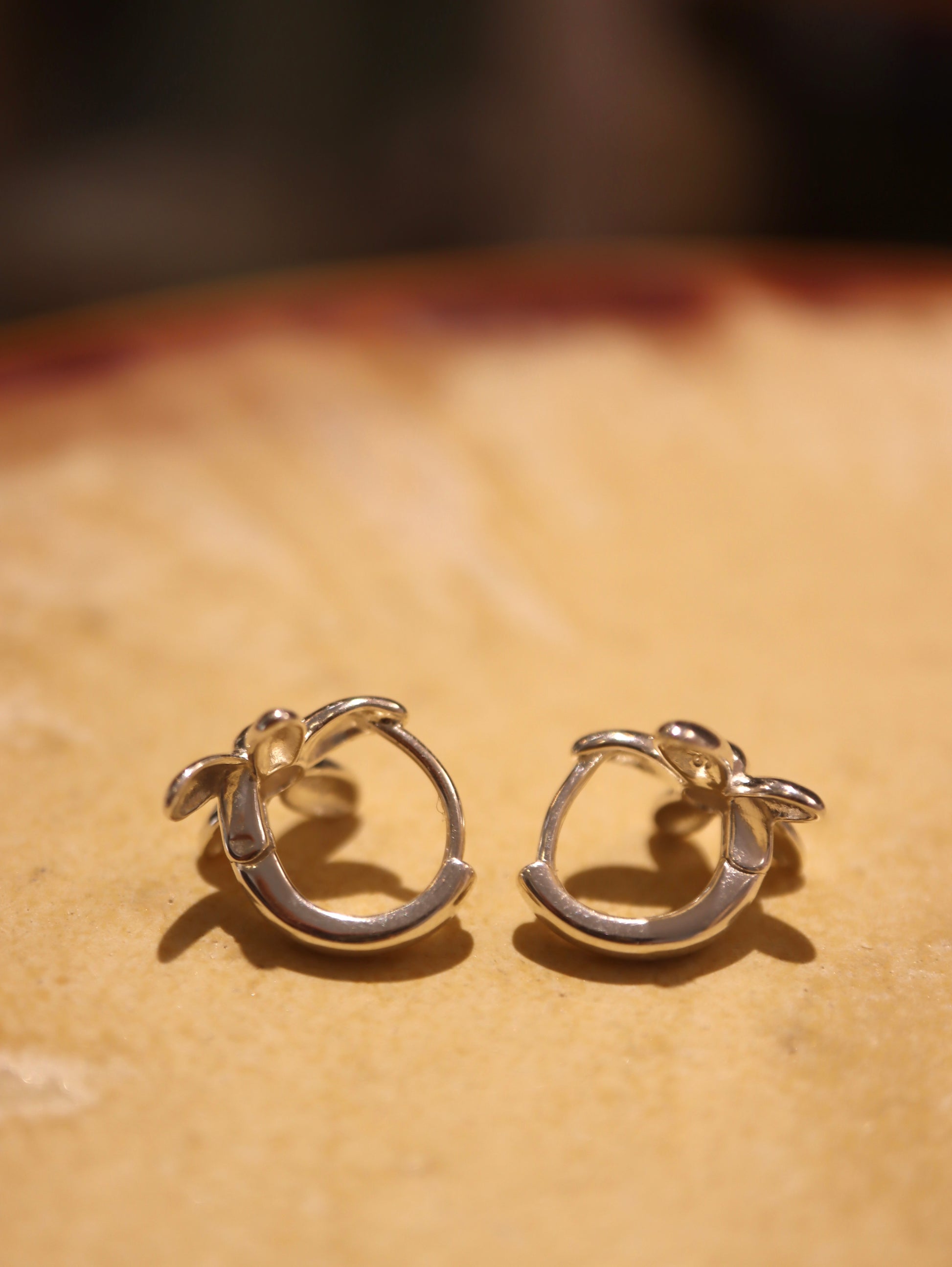 Petal flowers 925 silver hoop earrings