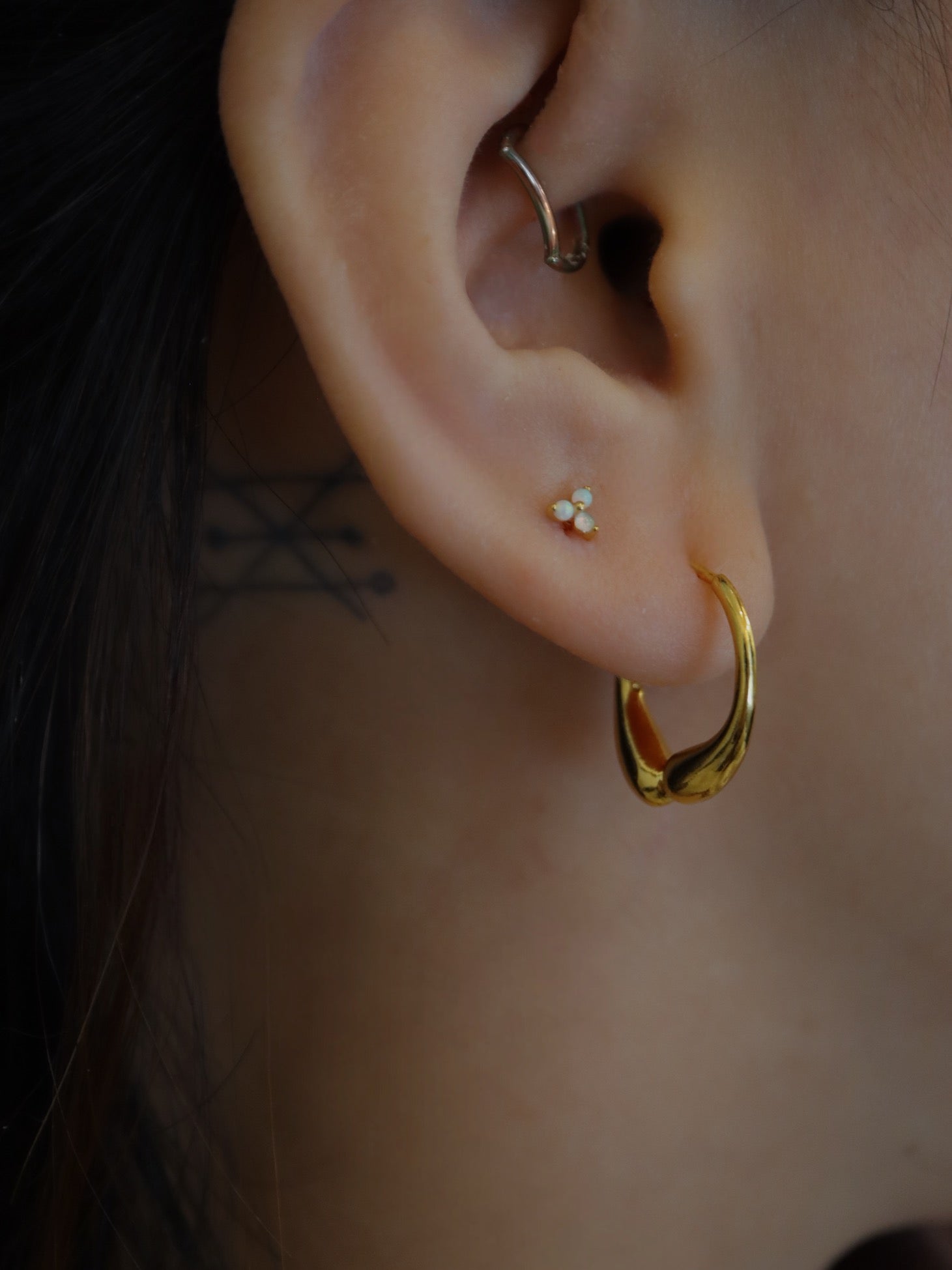 Hinged hoop base metal earrings