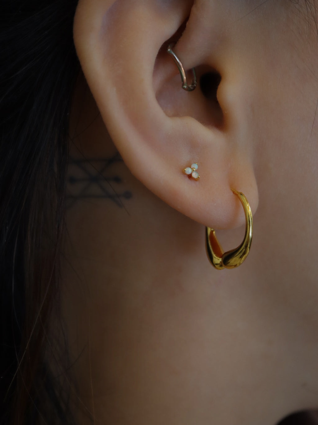 Hinged hoop base metal earrings