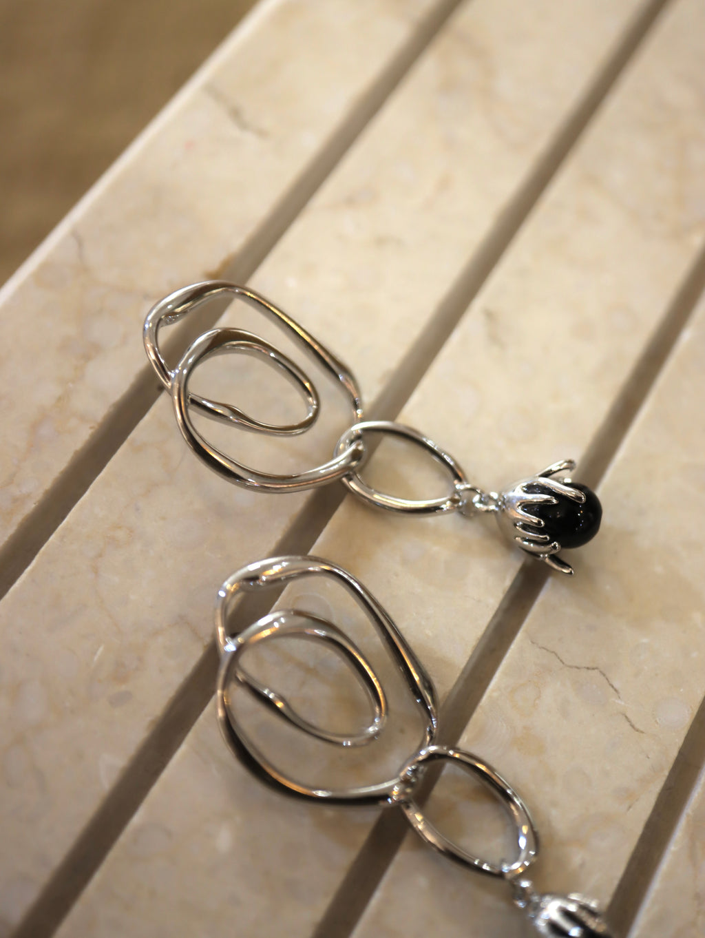 Drop irregular shape earrings