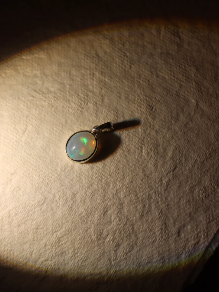 Natural Ethiopian Welo Opal Pendant in 925 Sterling Silver
