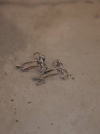 Ribbon earrings