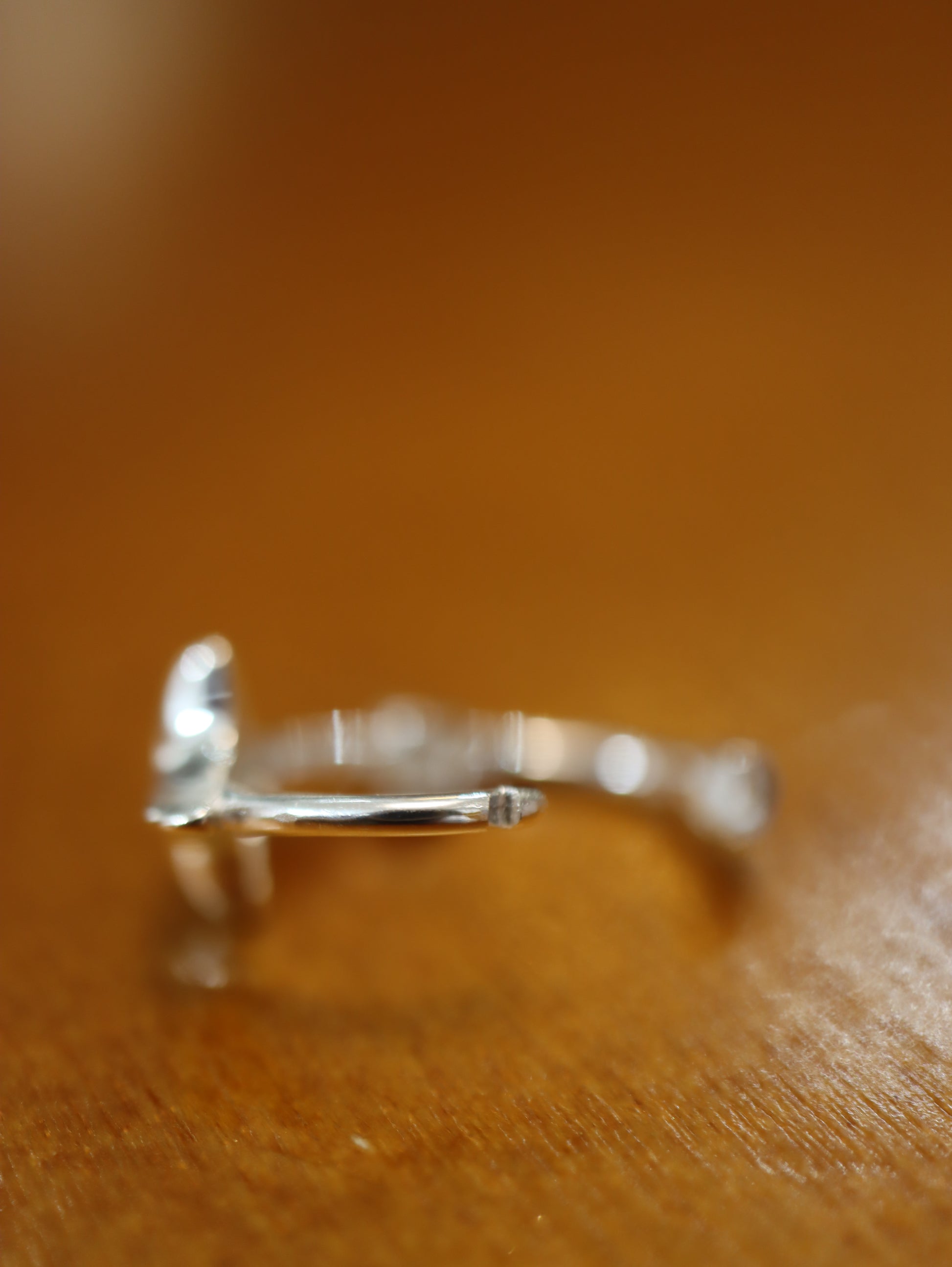Star 925 silver hinged hoop earrings