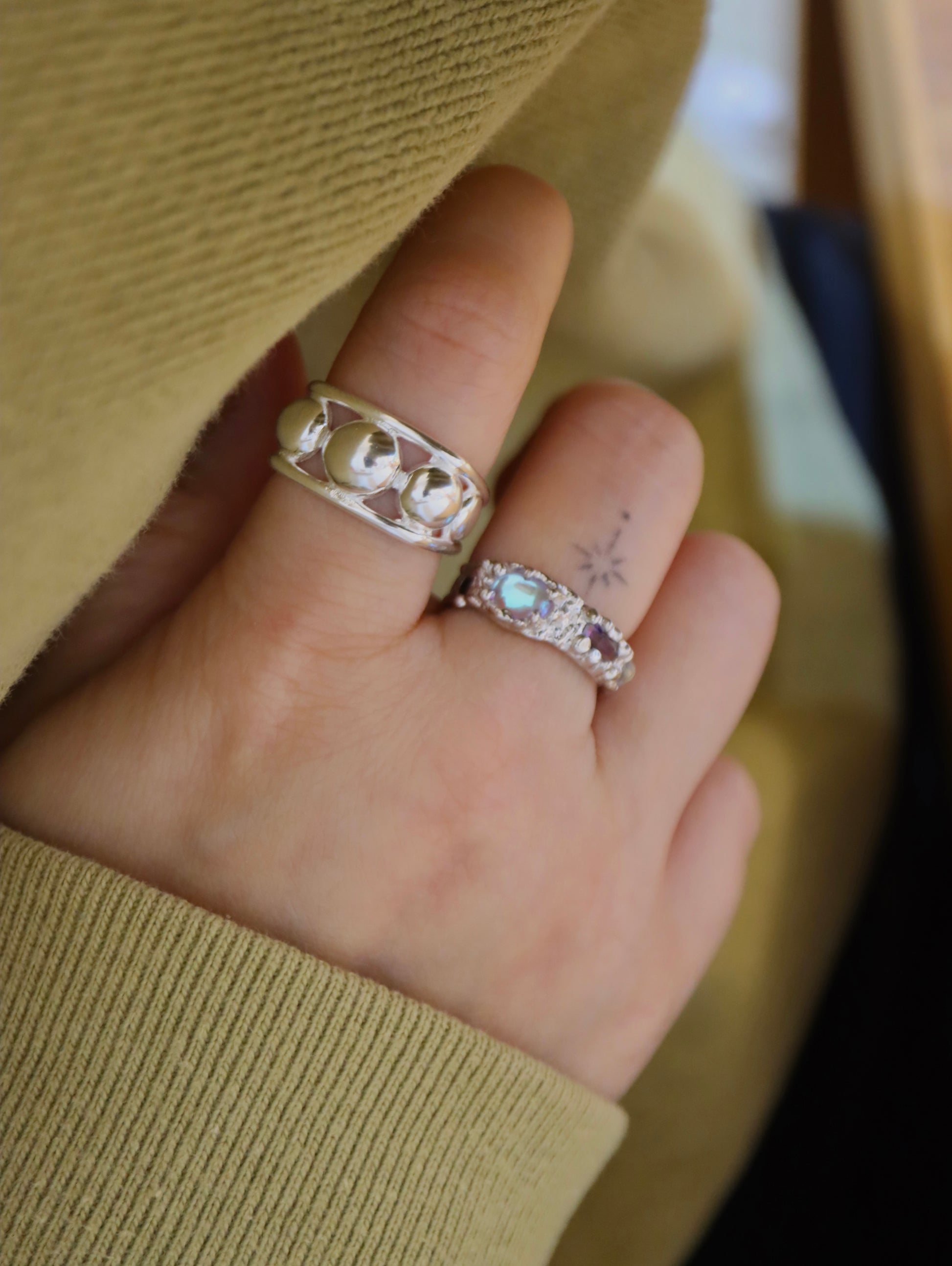 Moonstone irregular shape 925 silver ring