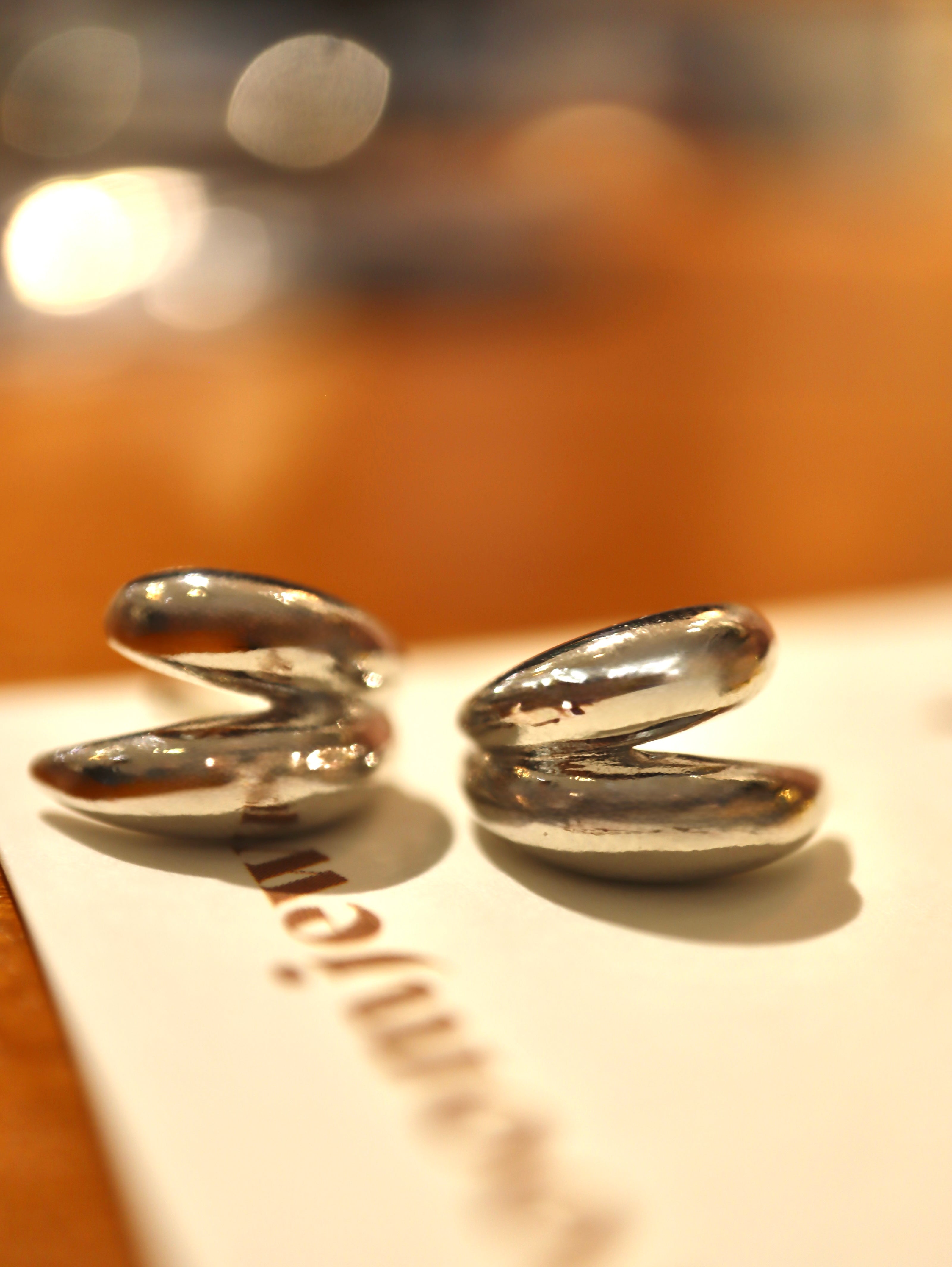 Echo brass earrings