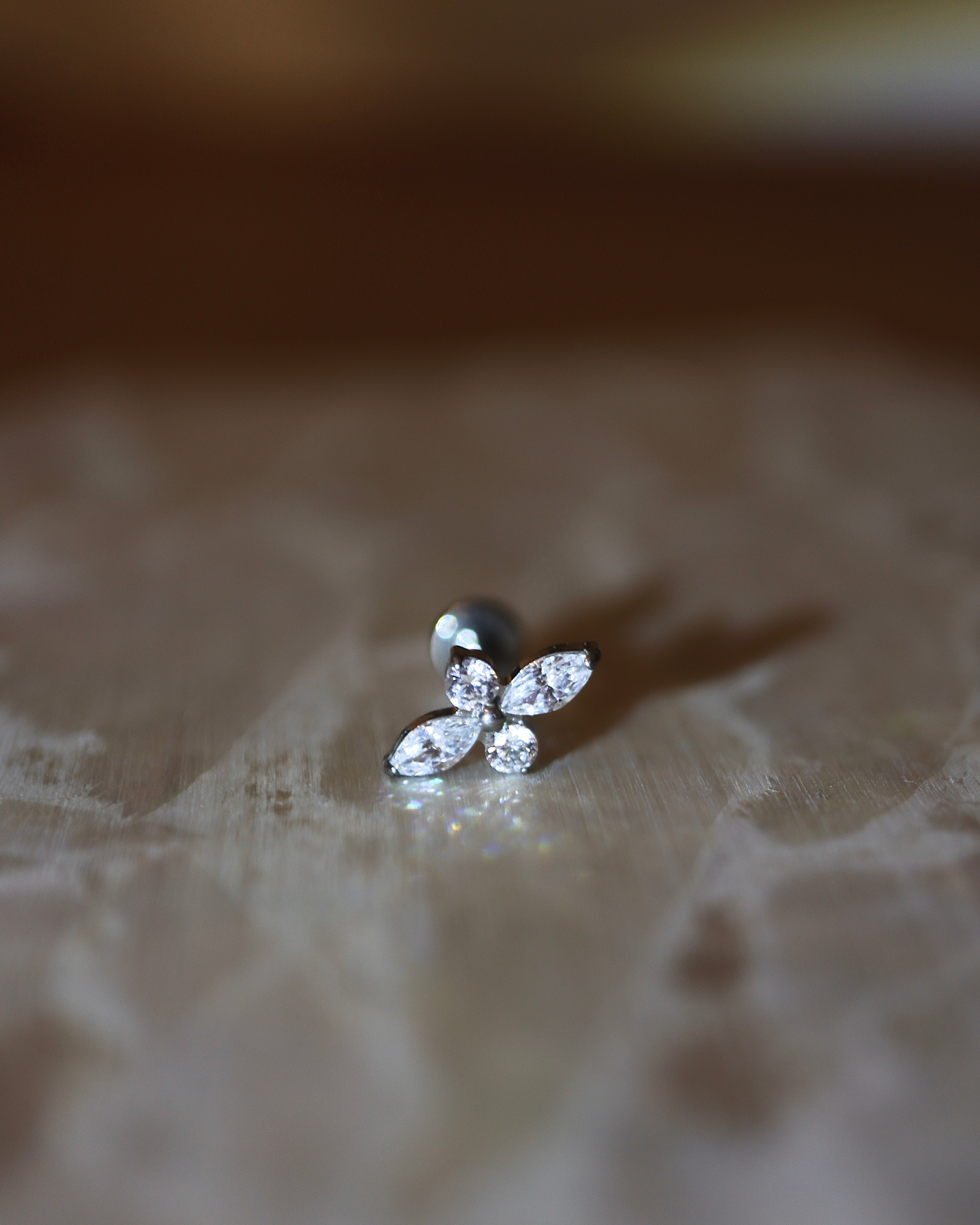 Titanium G23 CZ petal stud earring (1pc)
