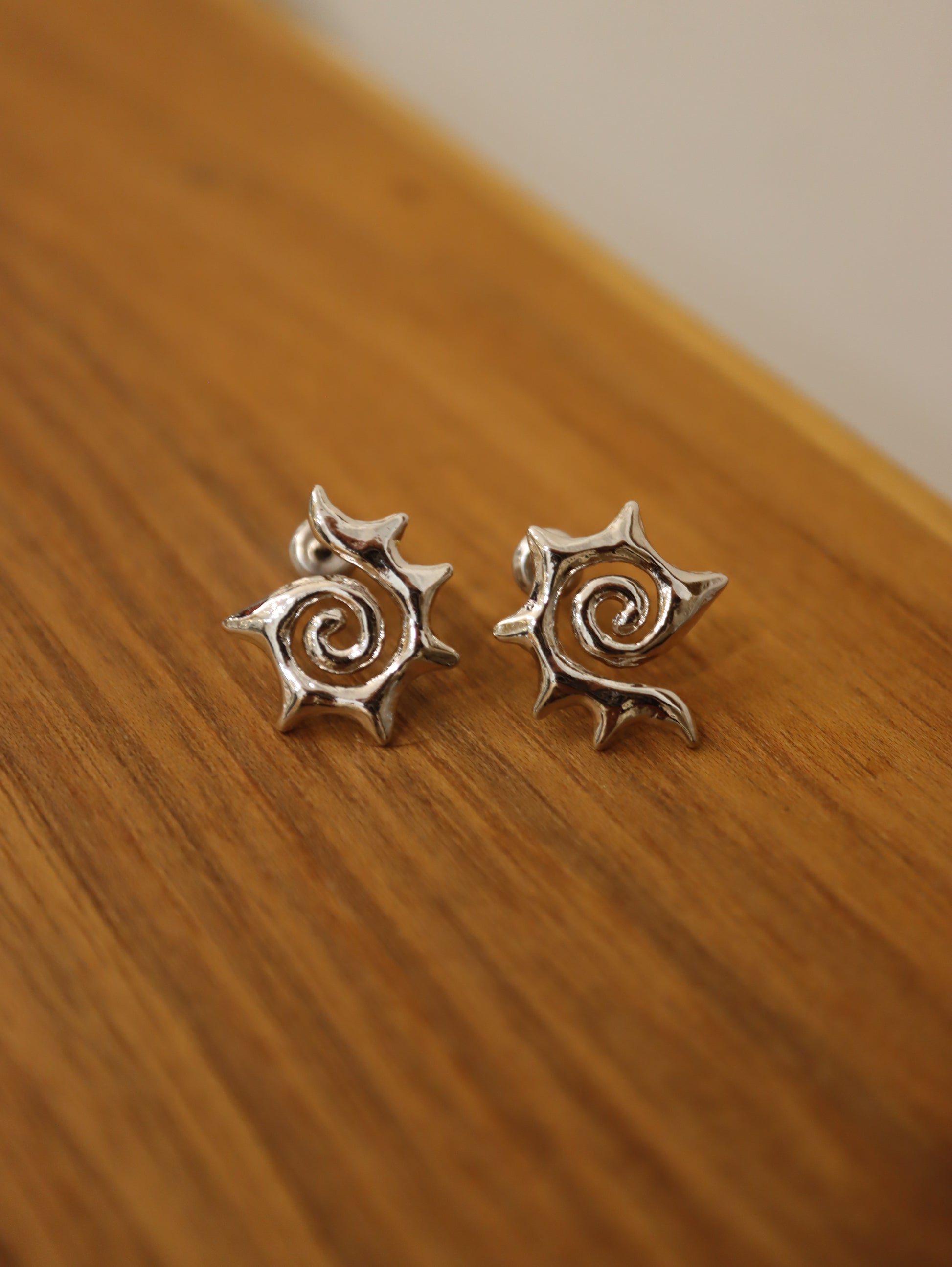 Sun swirl earrings