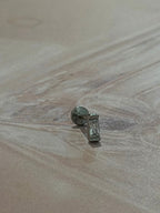 Rectangular cz threadless stud piercing