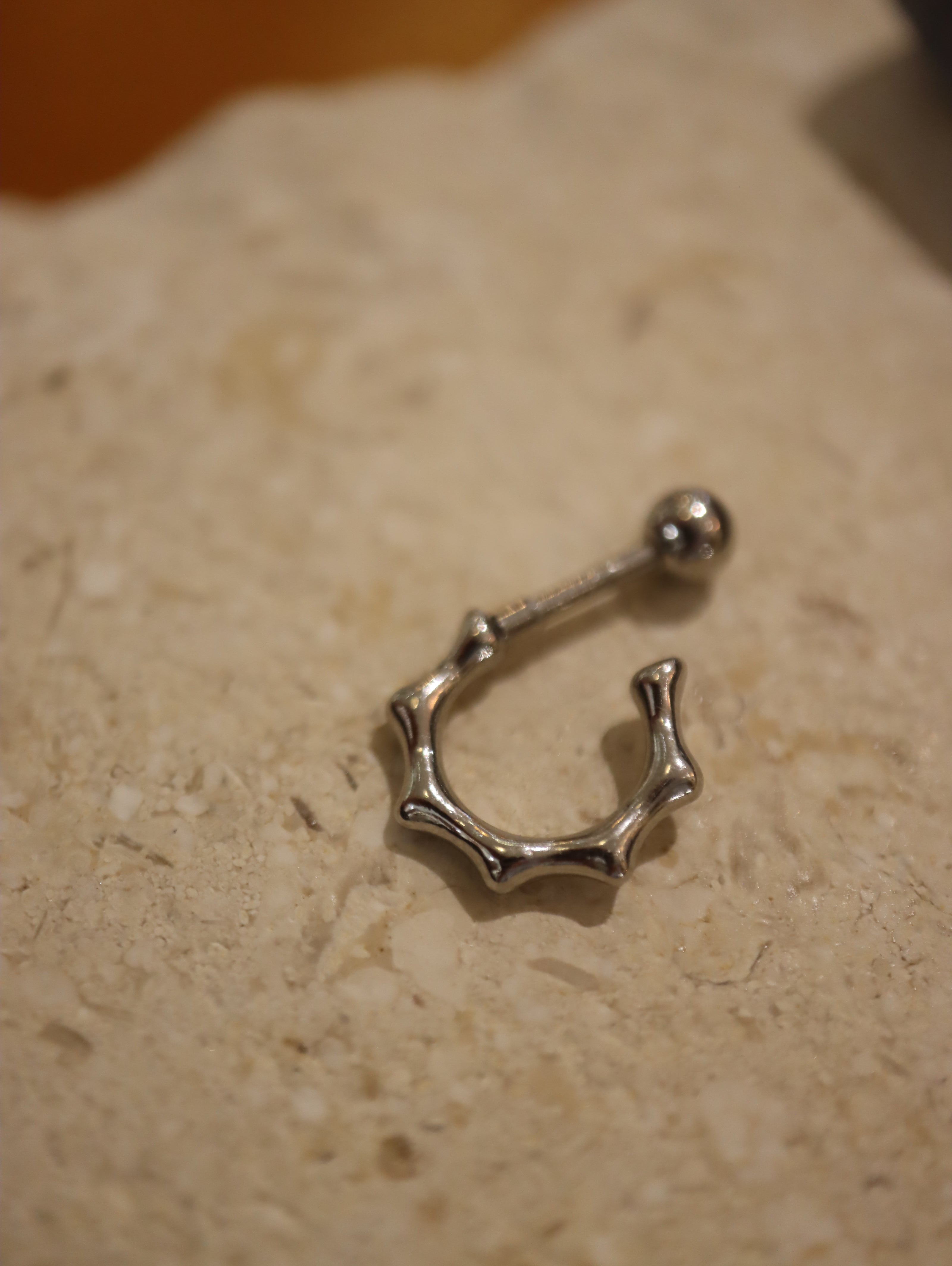 Ridge loop stud surgical steel piercing (1pc)