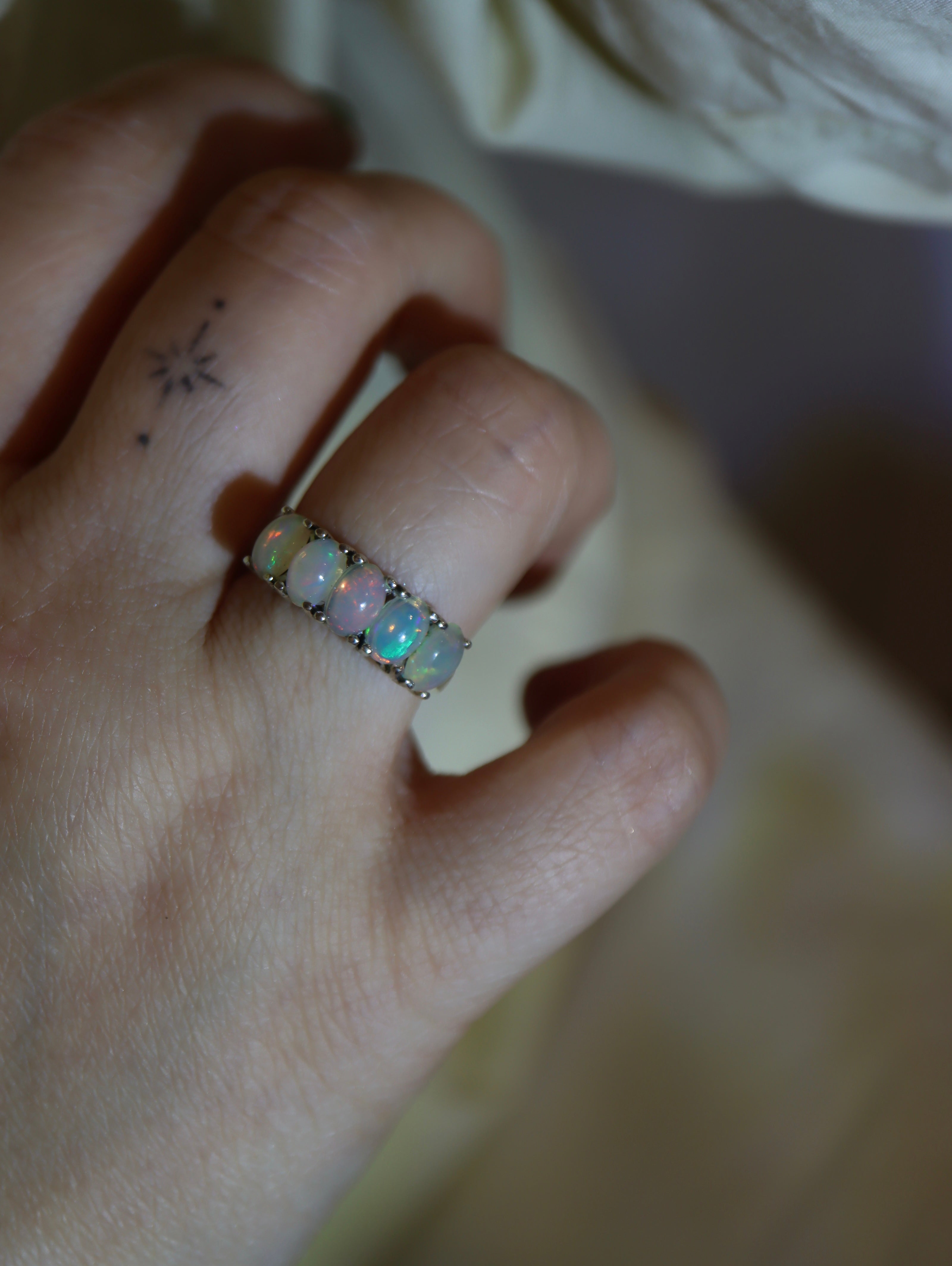 Adularia Ethiopian Opal Band Silver 925 Ring