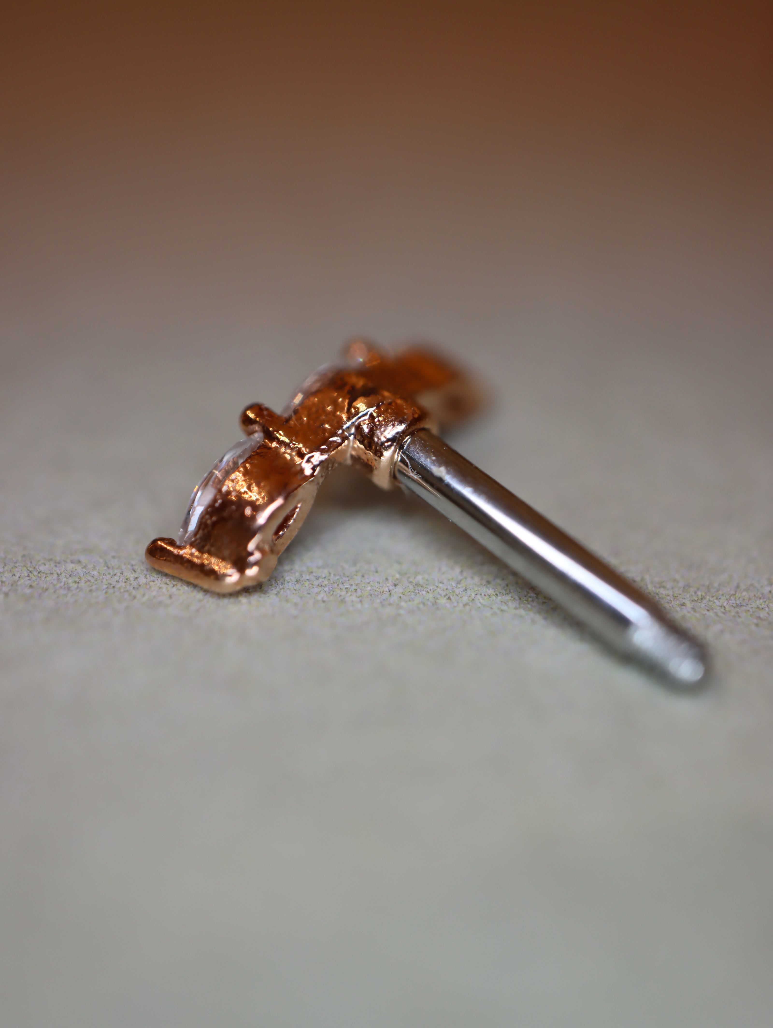 Cz curve bar stud surgical steel piercing (1pc)