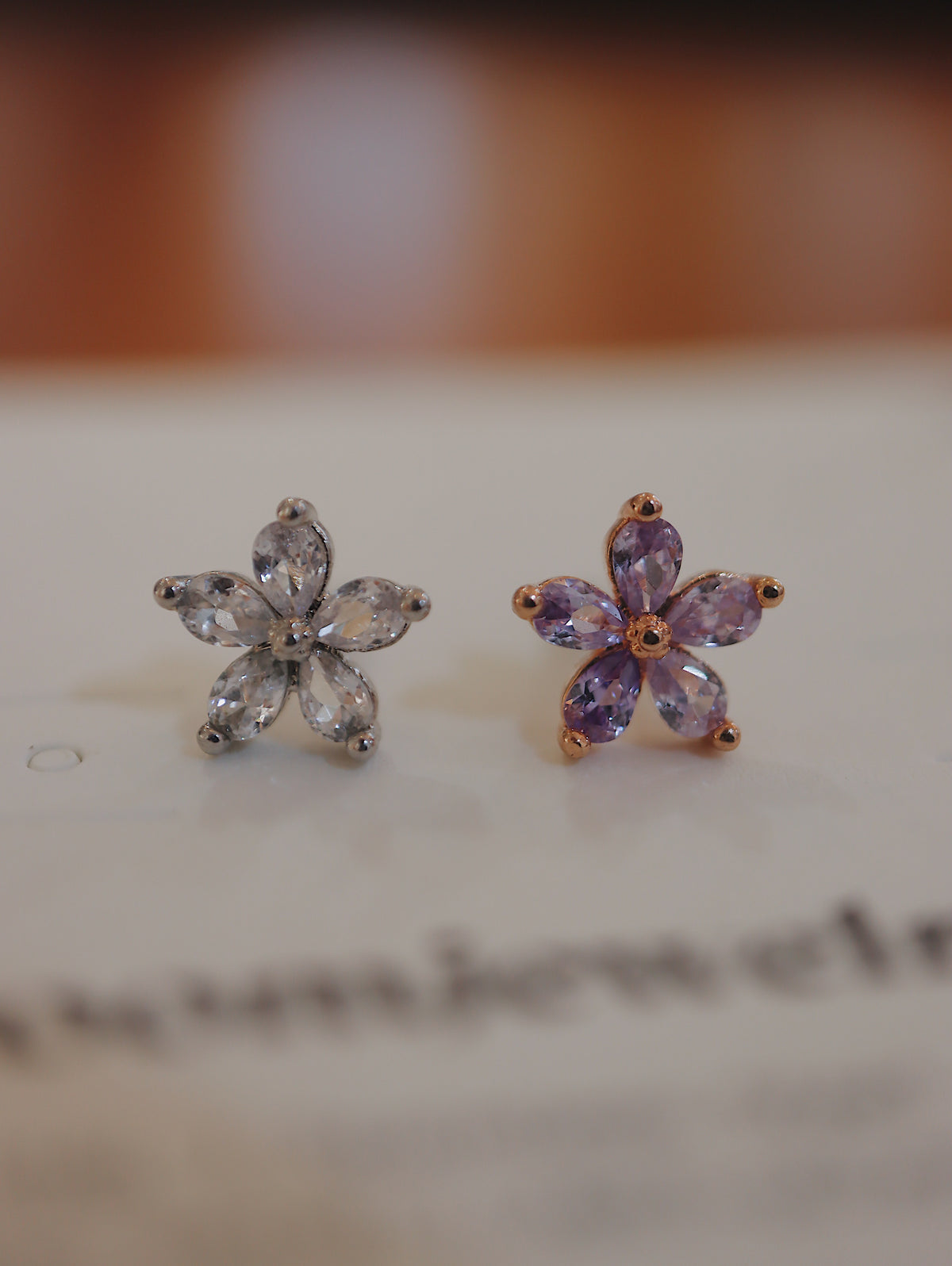 Flower cz surgical steel earring piercing