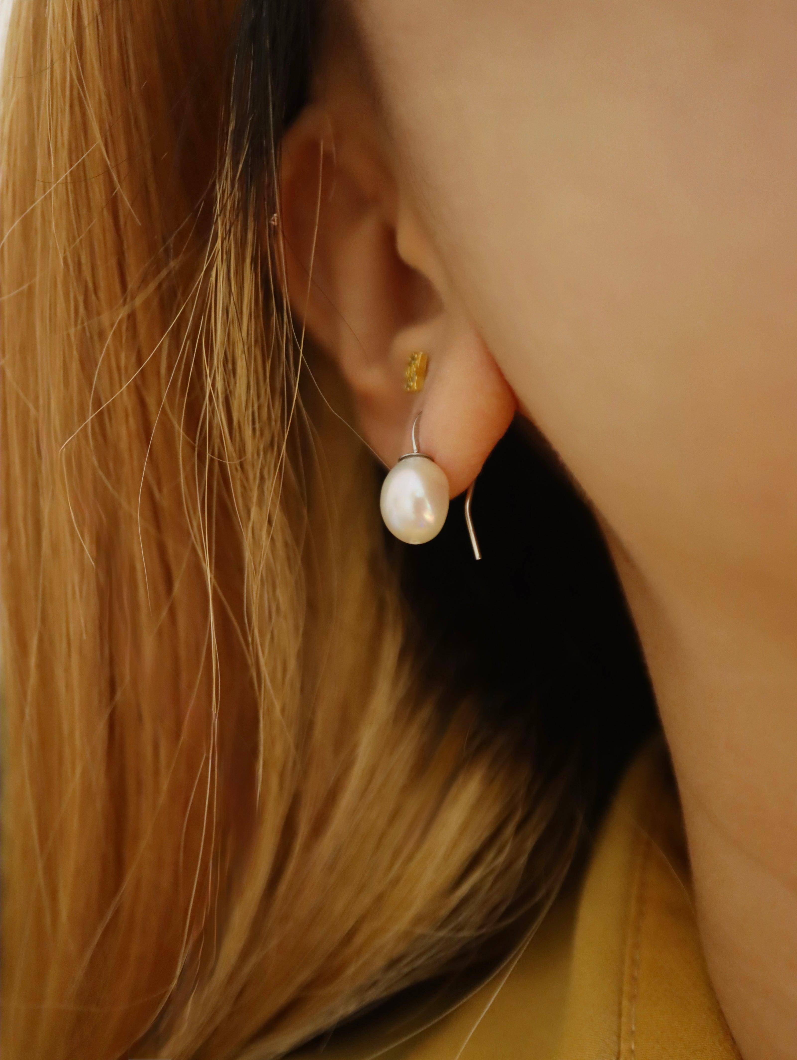 Luna drop hook earrings