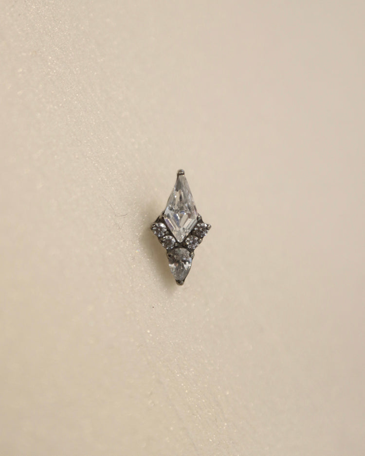 Titanium G23 rhombus flat back stud earring (1pc)