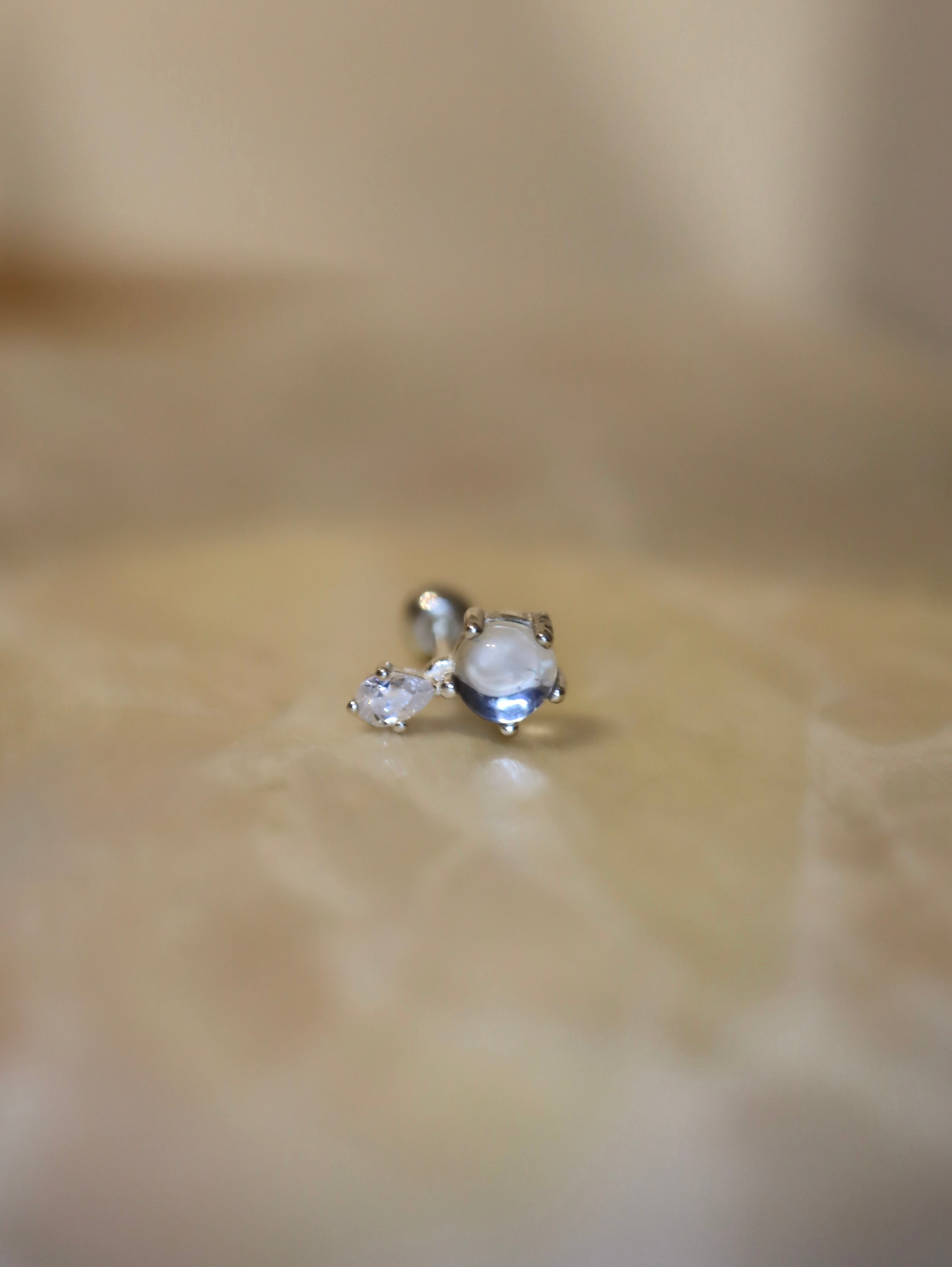 Glow Drop Stud 925 silver Earring Piercing (1pc)