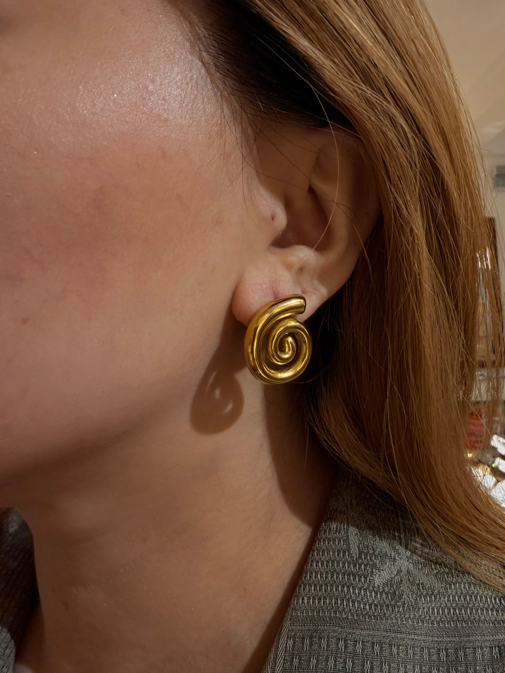 Spiral stainless steel earrings