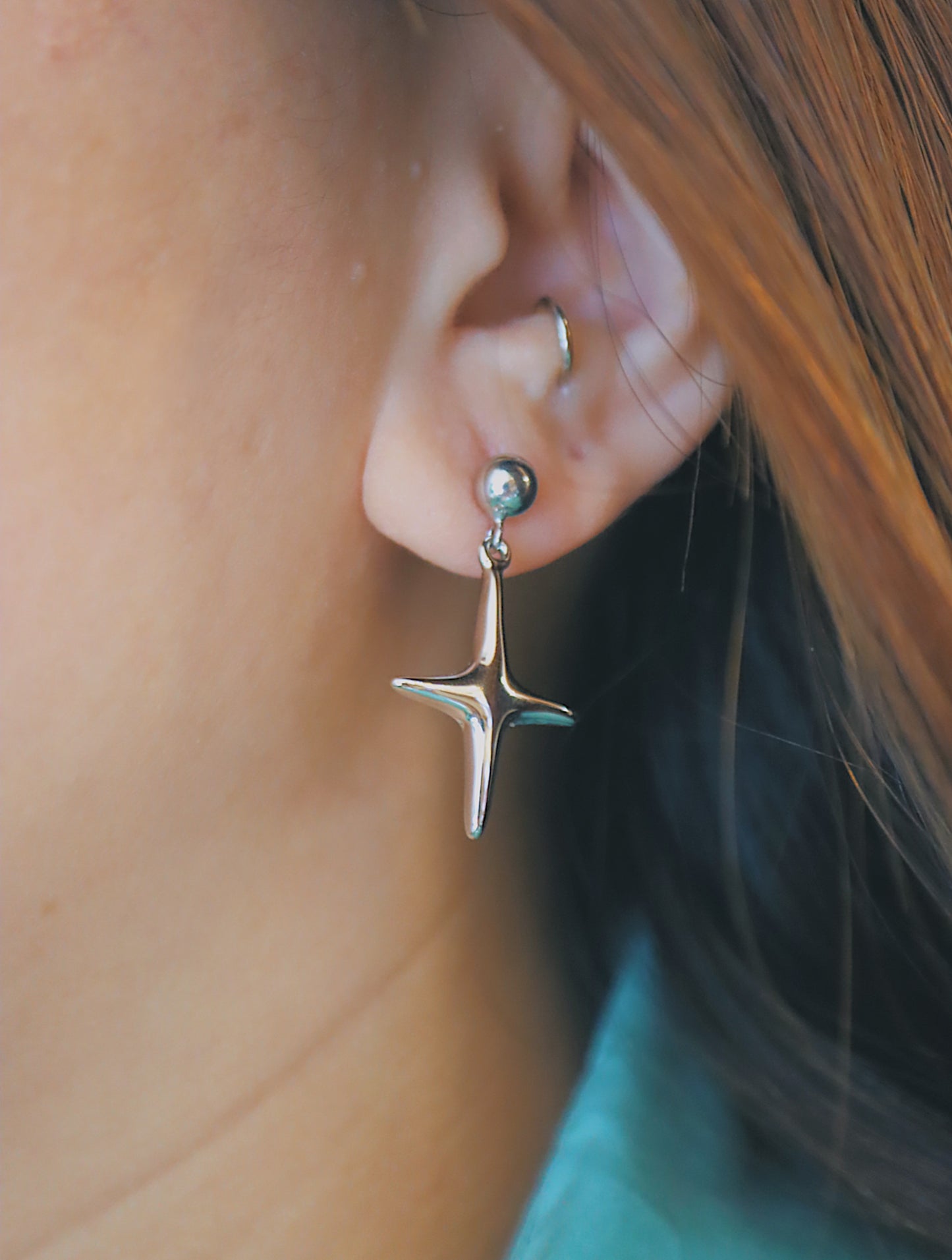 Drop star brass earrings