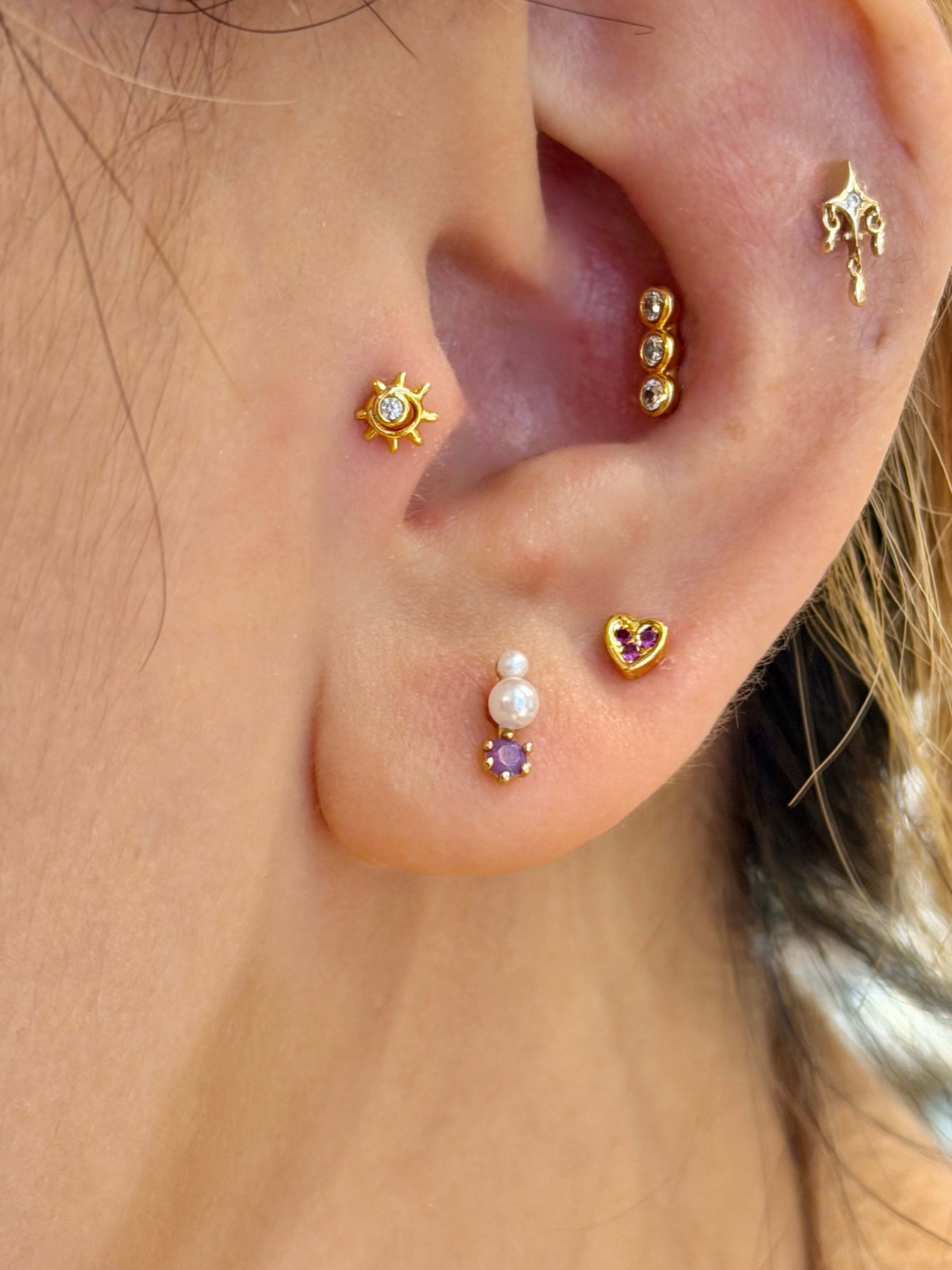 Mini sun ☀️ surgical steel stud piercing earring