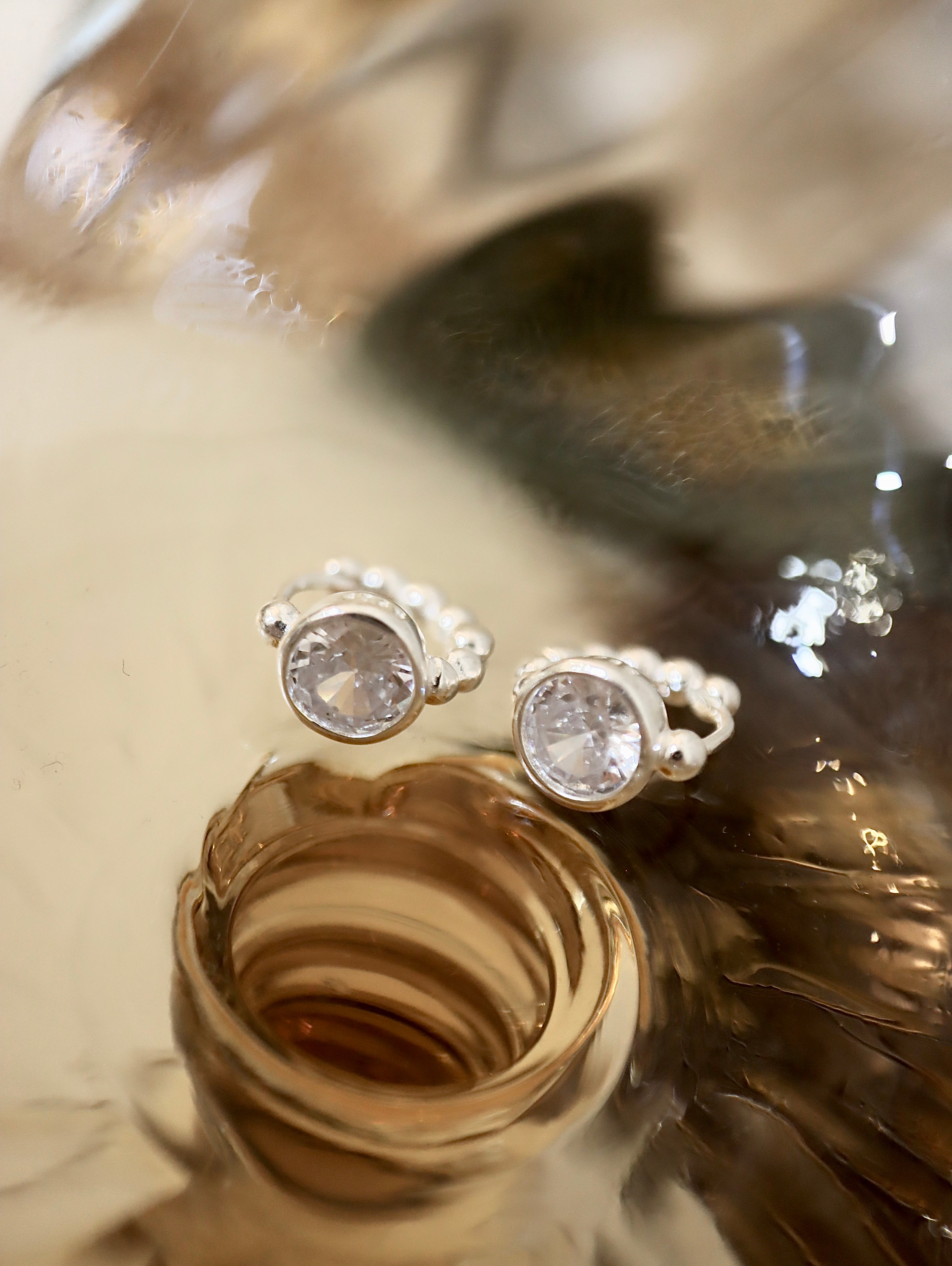 Luminous Dot Hoop 925 silver earrings