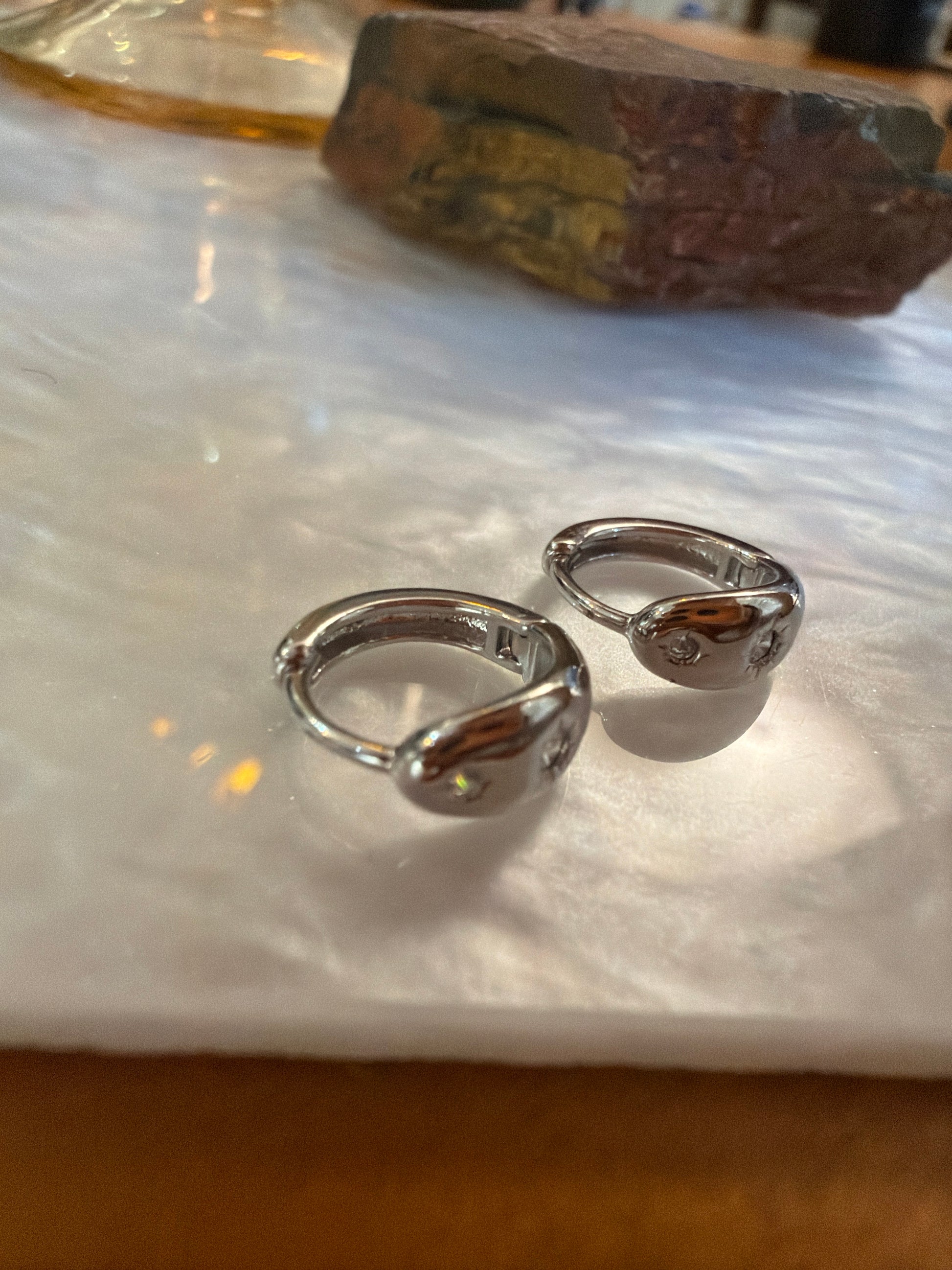 Silver925 sparkle cz hinged earrings
