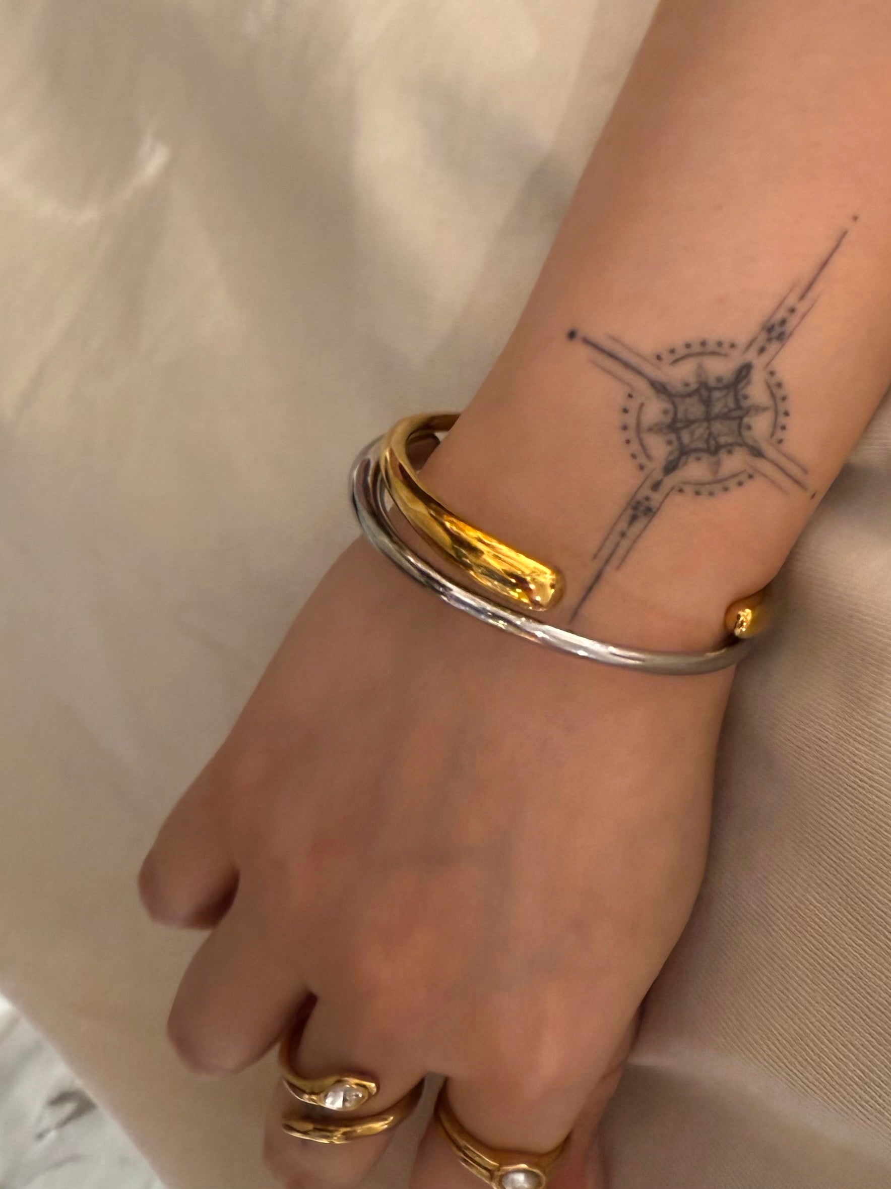 Open size stainless steel bangle