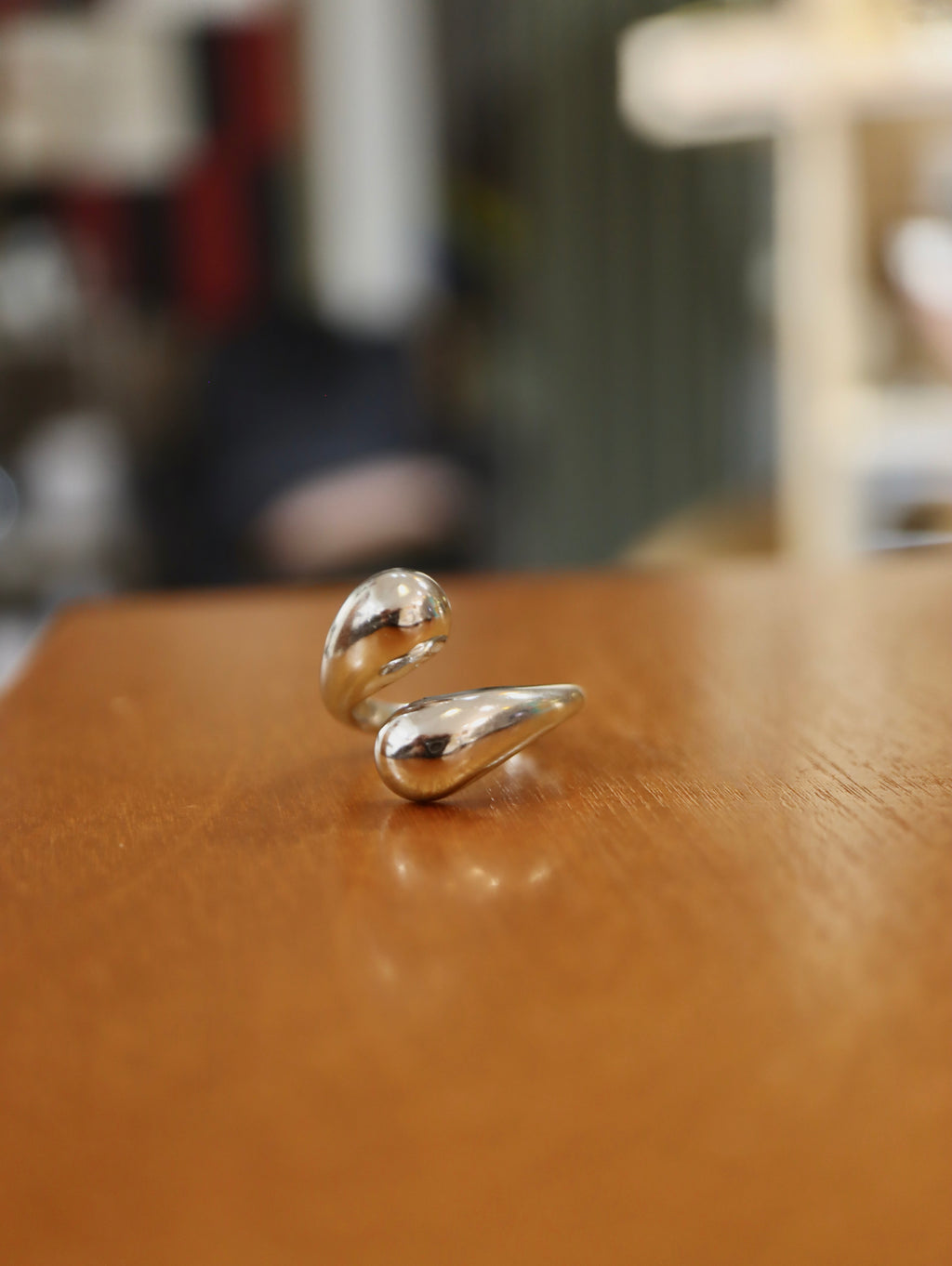 Wrap around stainless steel ring