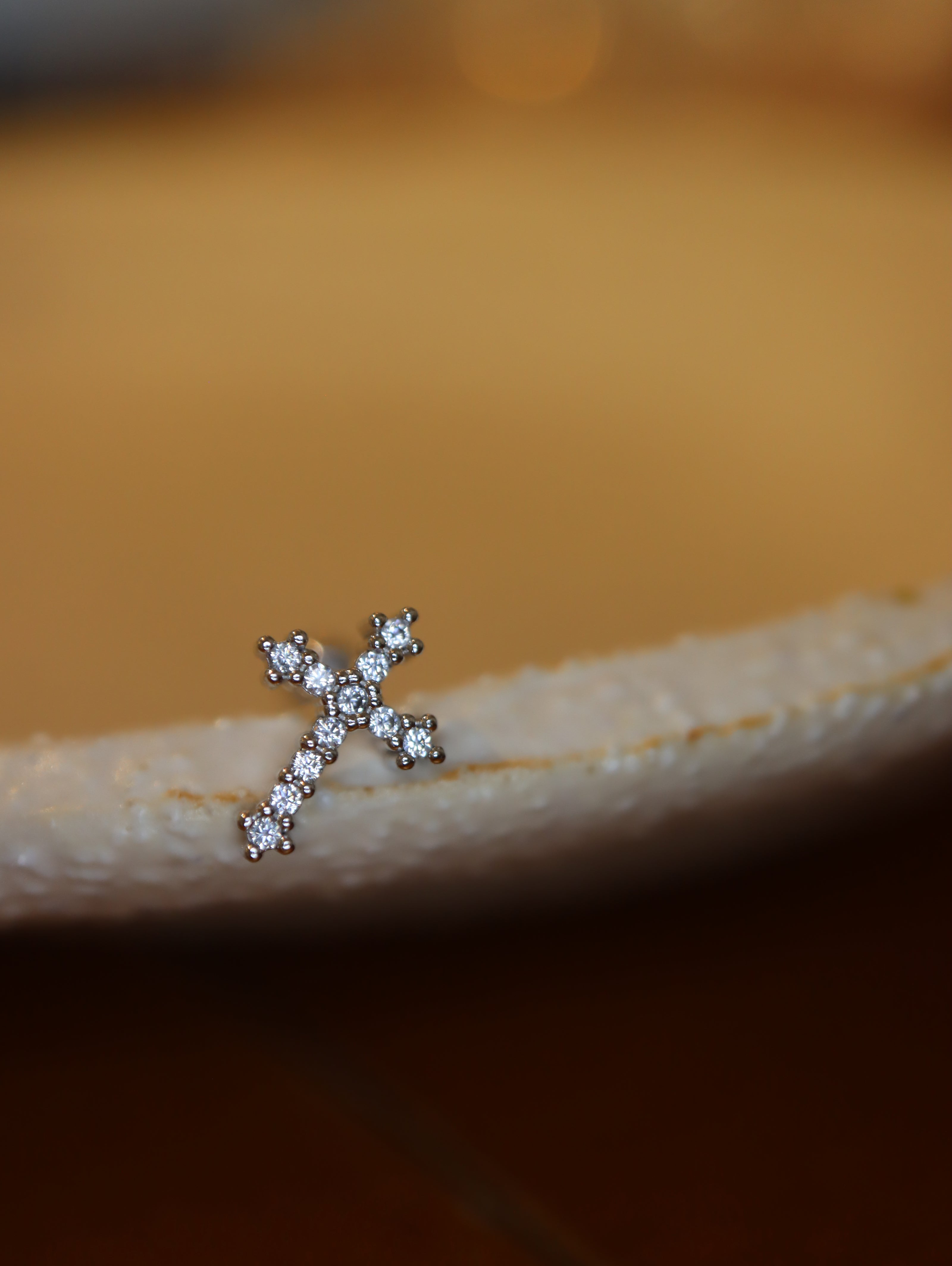 Lumina Cross Stud 925 Silver Earring Piercing (1pc)
