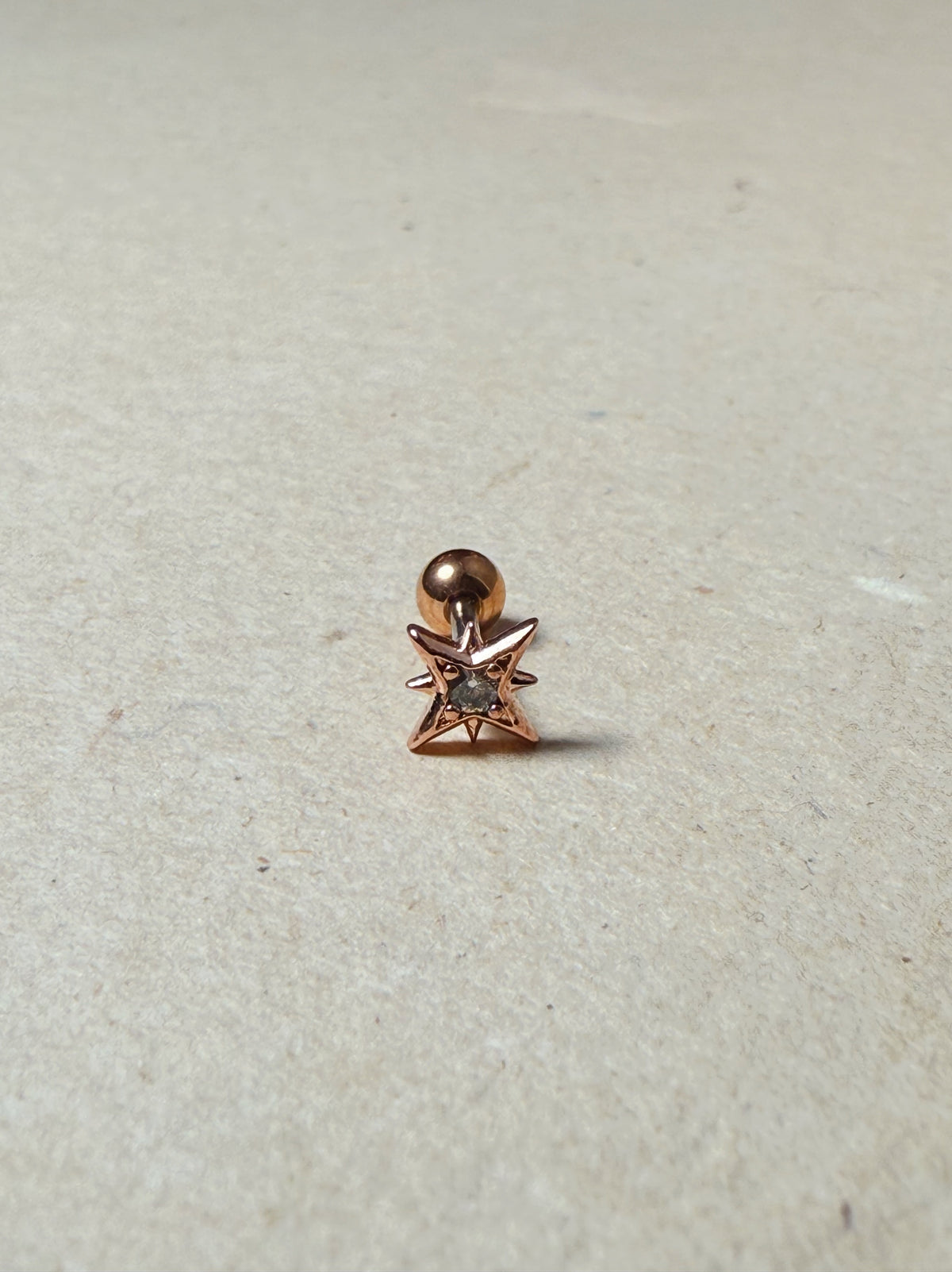 Sparkle ✨ cz surgical steel piercing