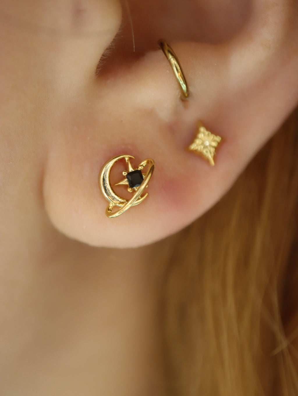 Lunar Arc Starlet Surgical Steel earring (1pc)