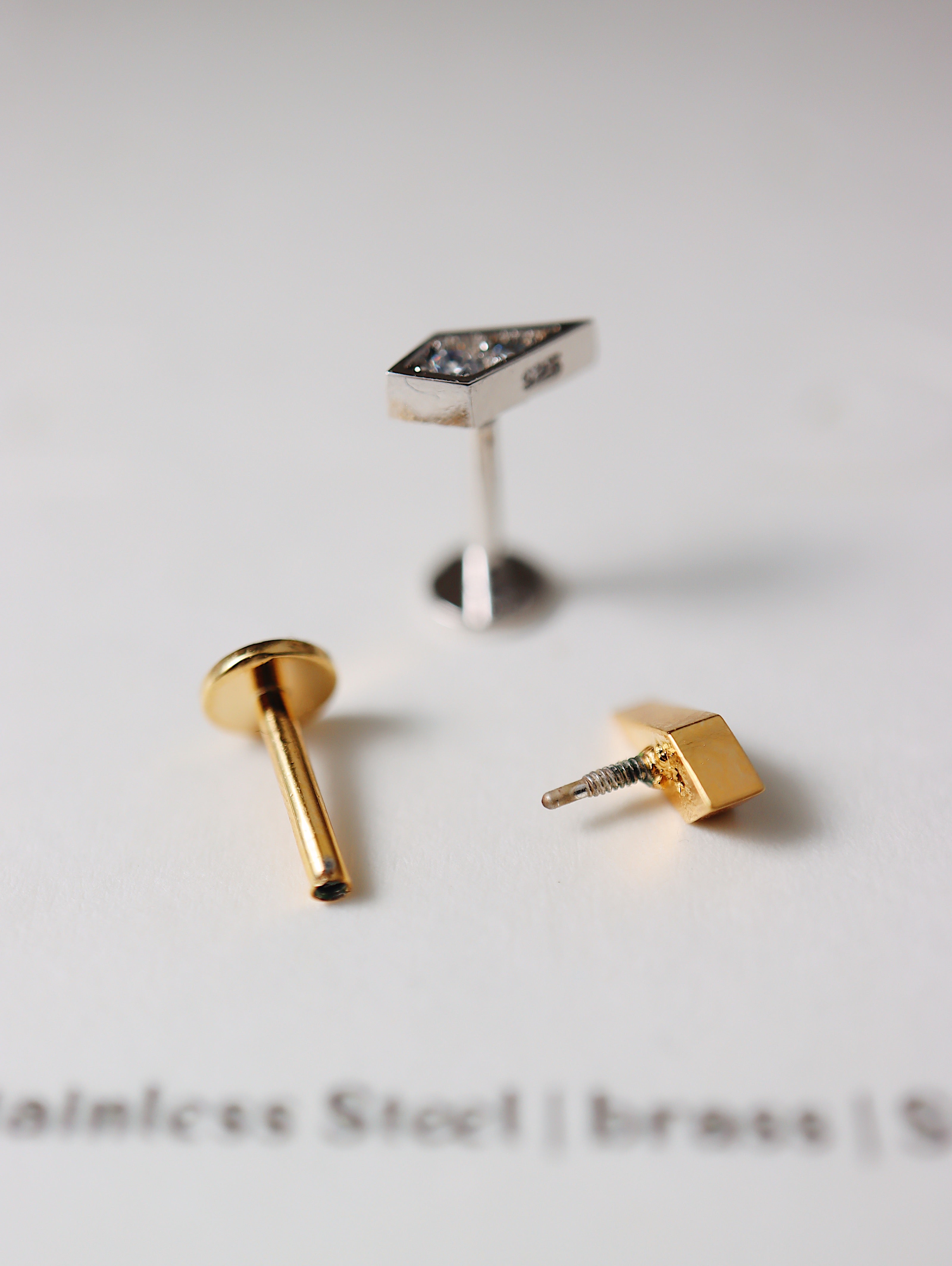 Kite cz flat back s925 piercing (1pc)