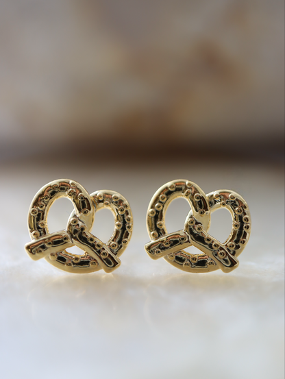 Pretzel brass earrings (silver post)