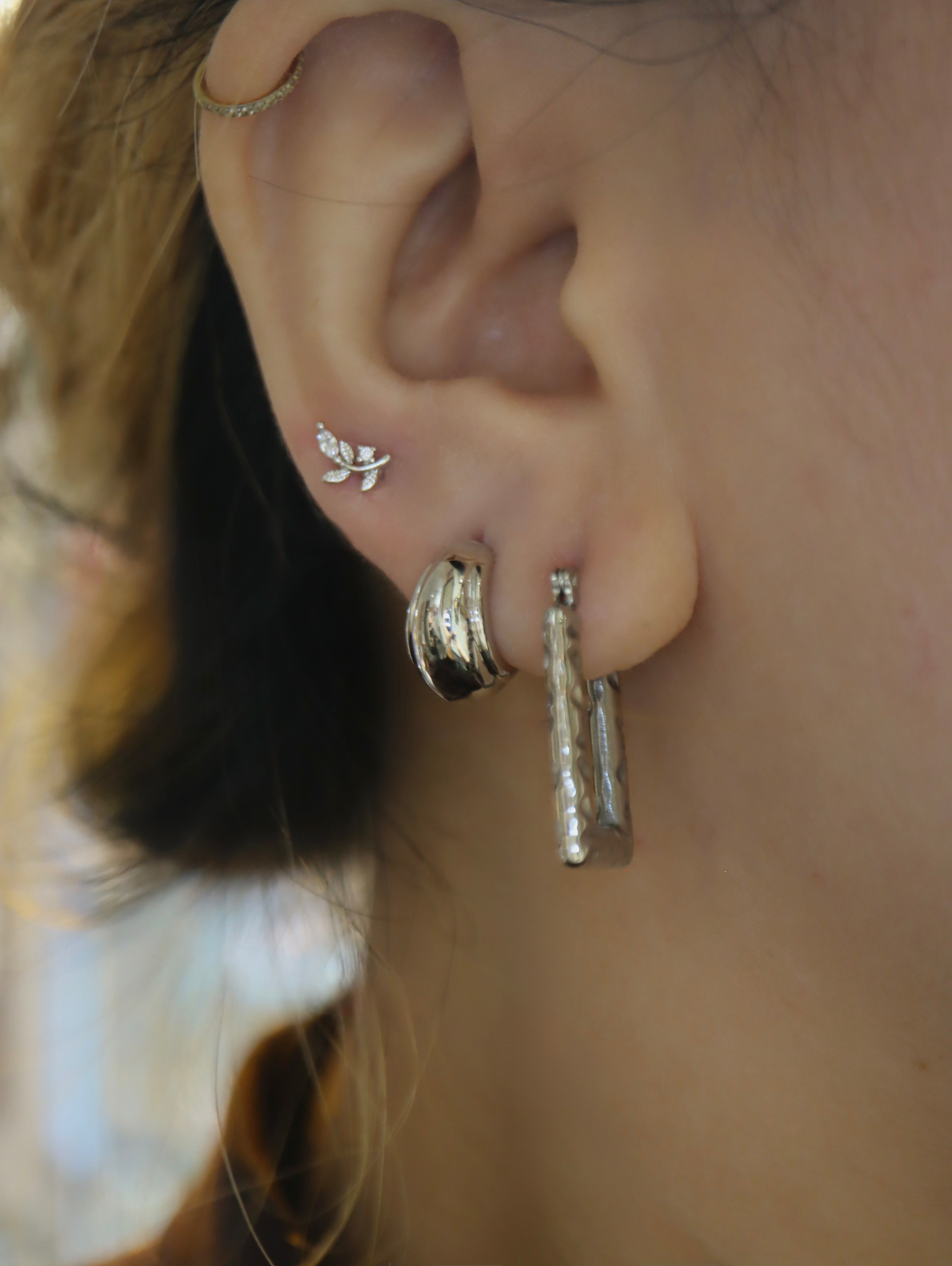 Leaf cz surgical steel stud piercing (1pc)