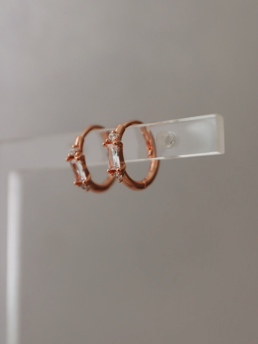 Silver925 cz hinged hoop earrings