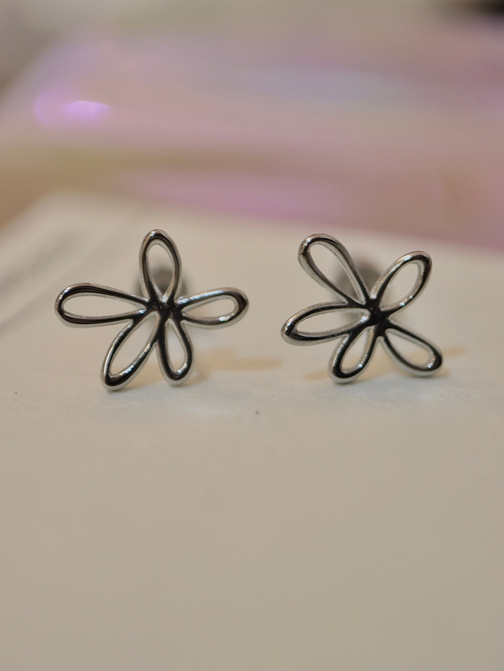 Floral stainless steel earrings