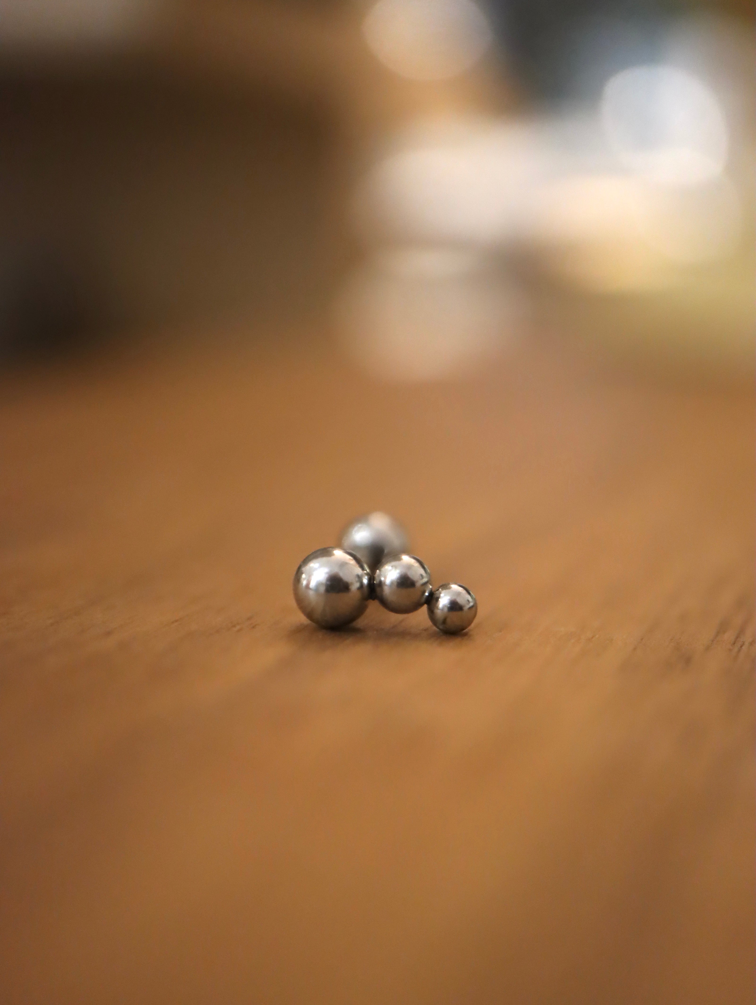 Curve bead surgical steel stud piercing (1pc)