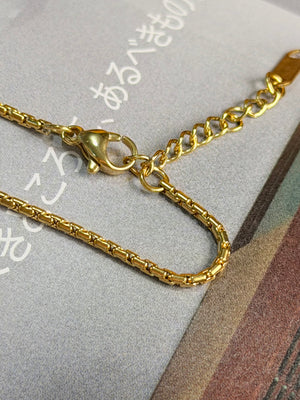 Stainless steel golden bracelet