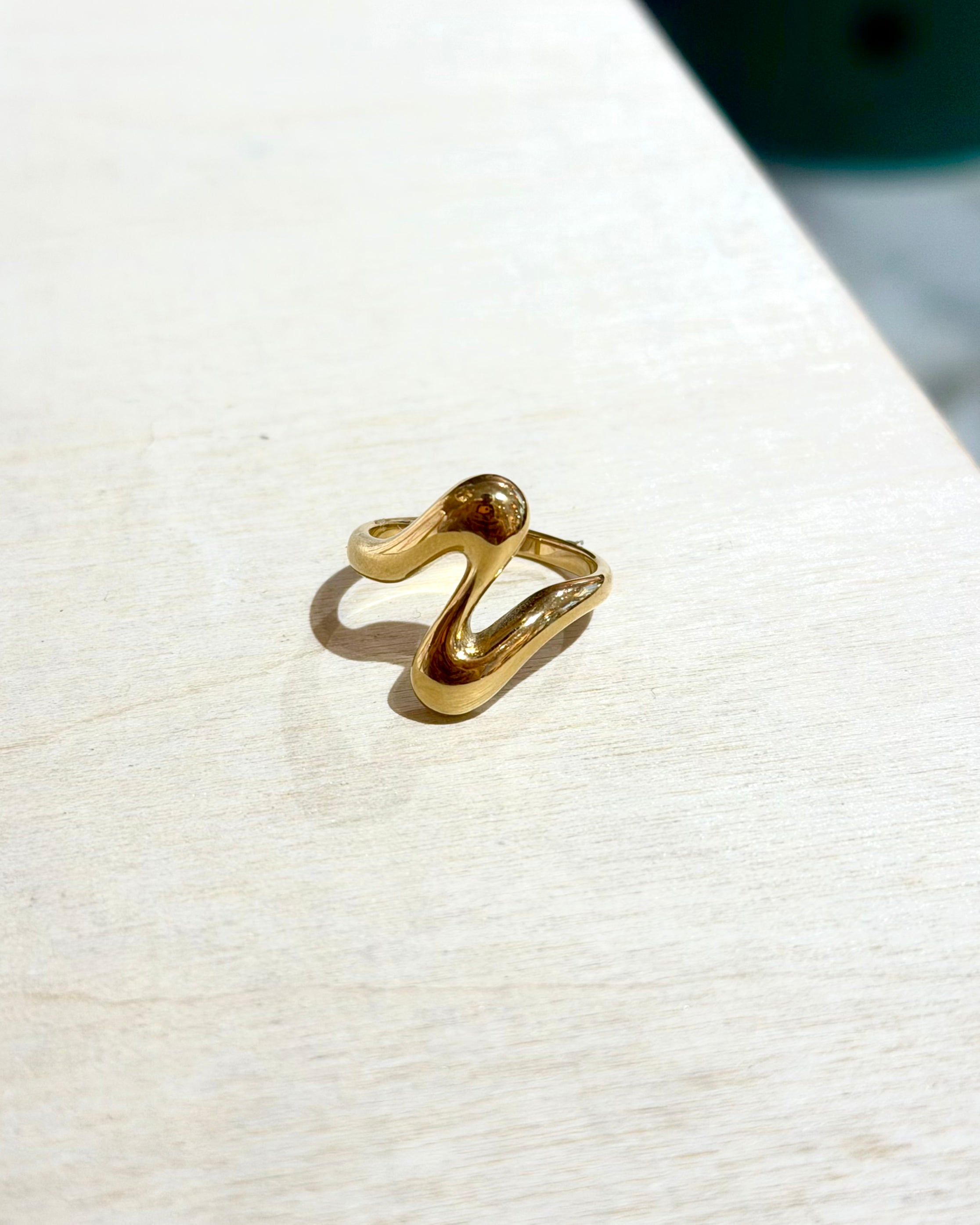 Wavelet Stainless Steel Water Resistant Ring