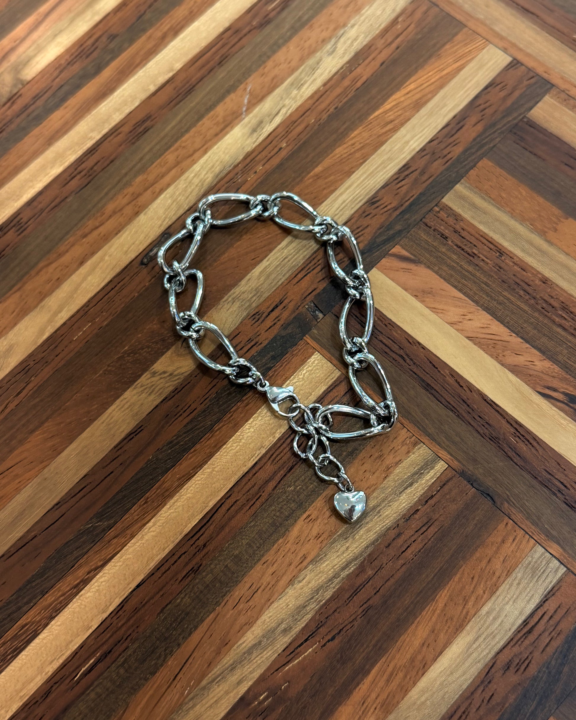 Interlock drop heart stainless steel bracelet