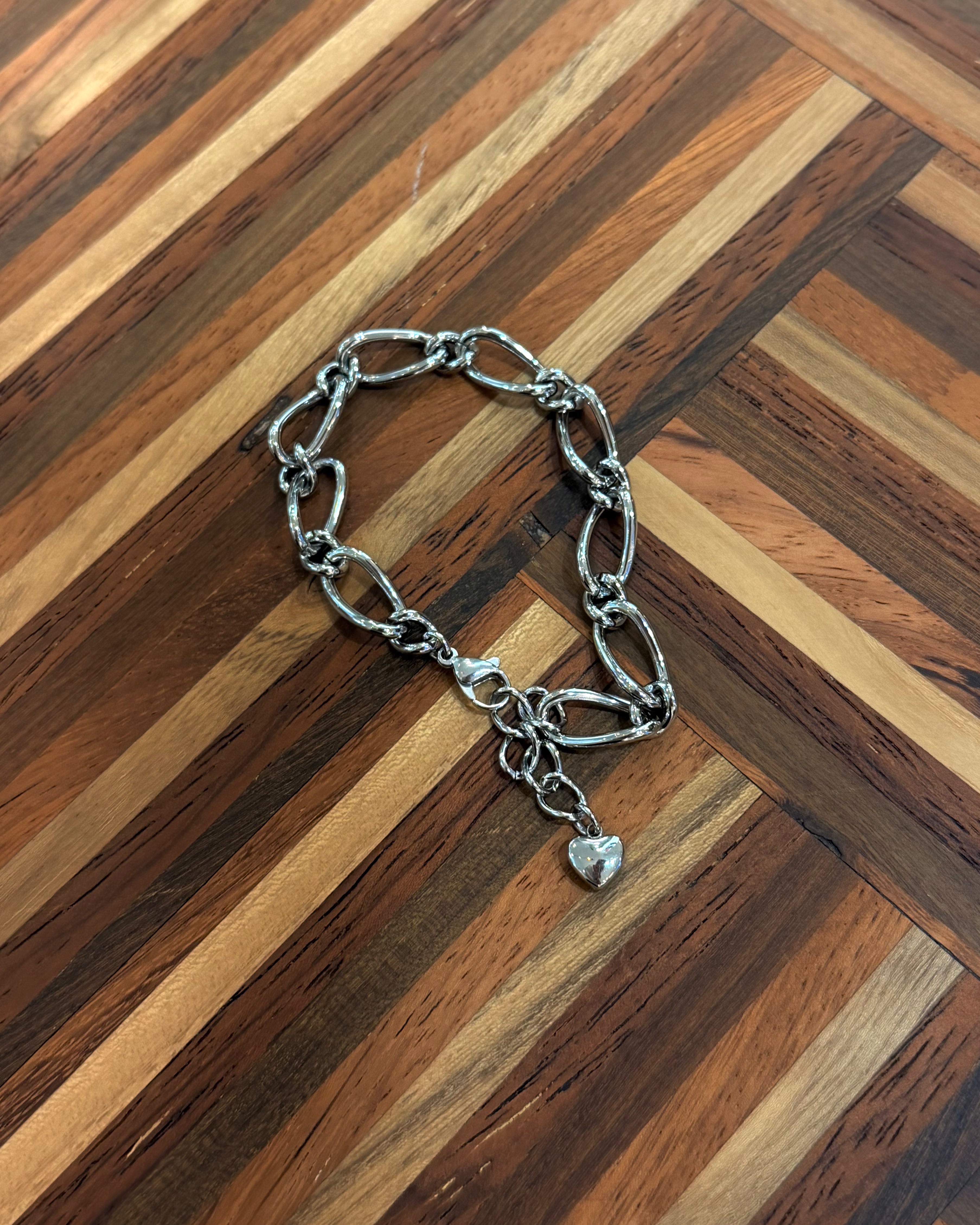 Interlock drop heart stainless steel bracelet