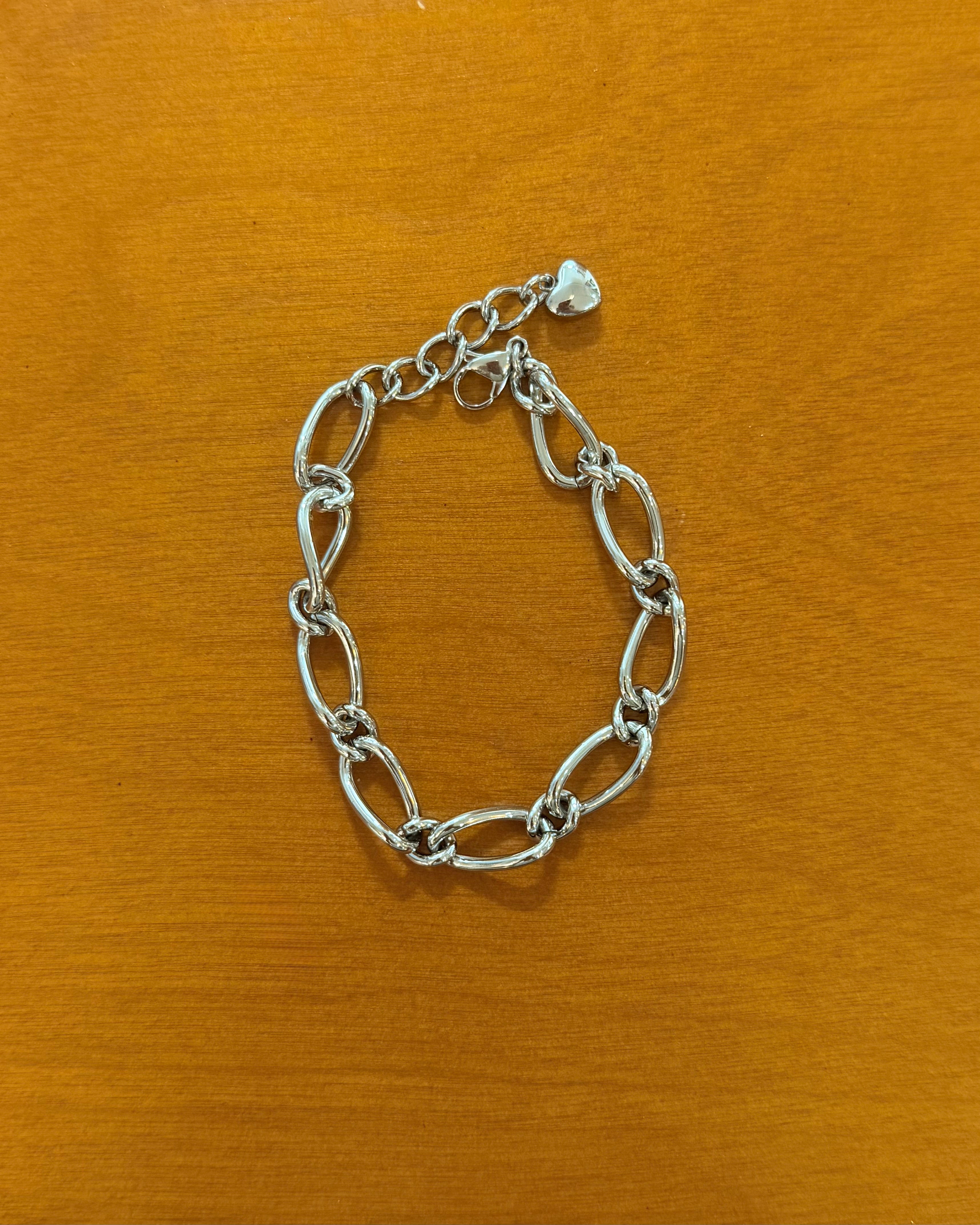 Interlock drop heart stainless steel bracelet