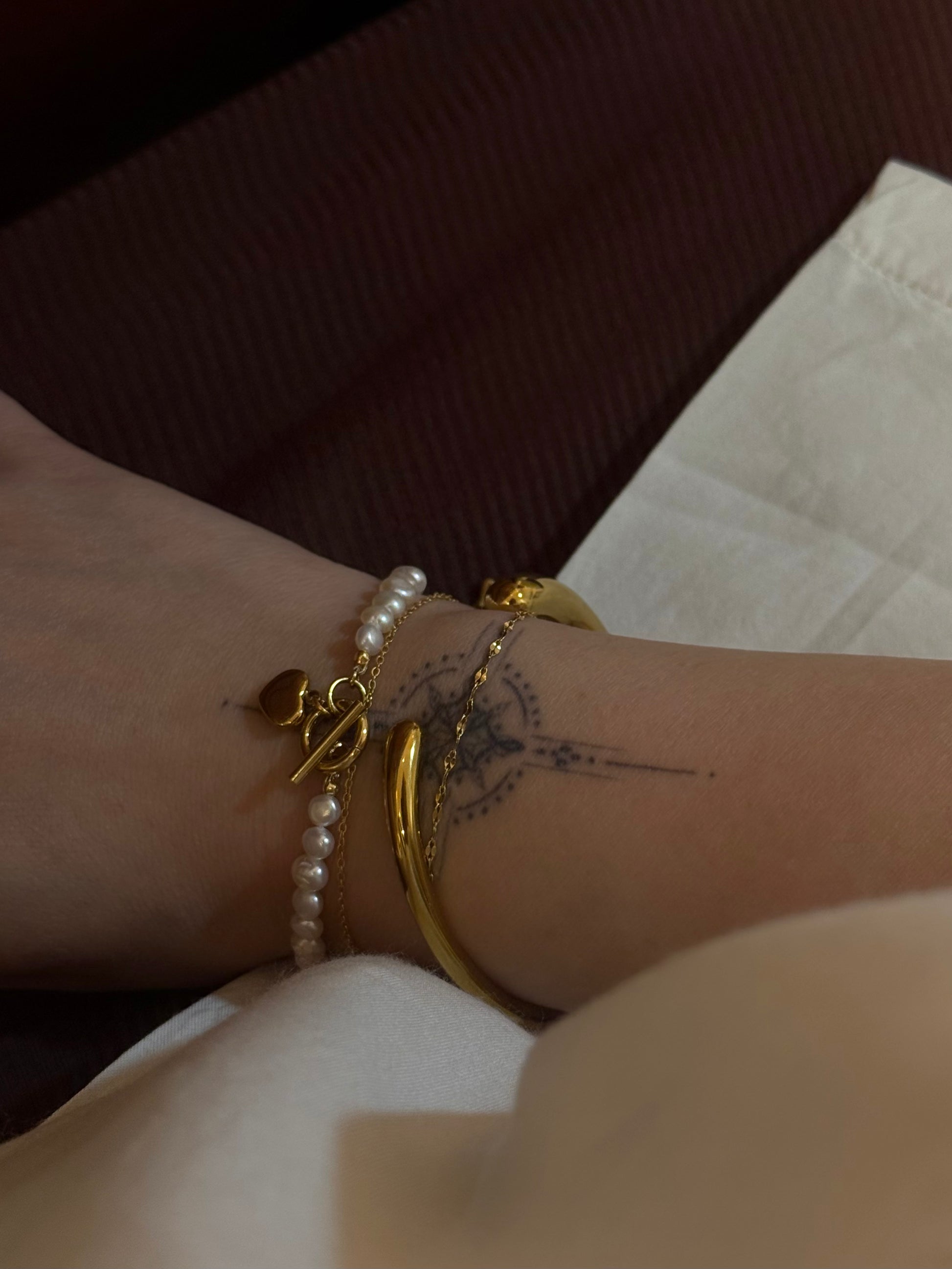 Fresh water pearl front lock heart bracelet