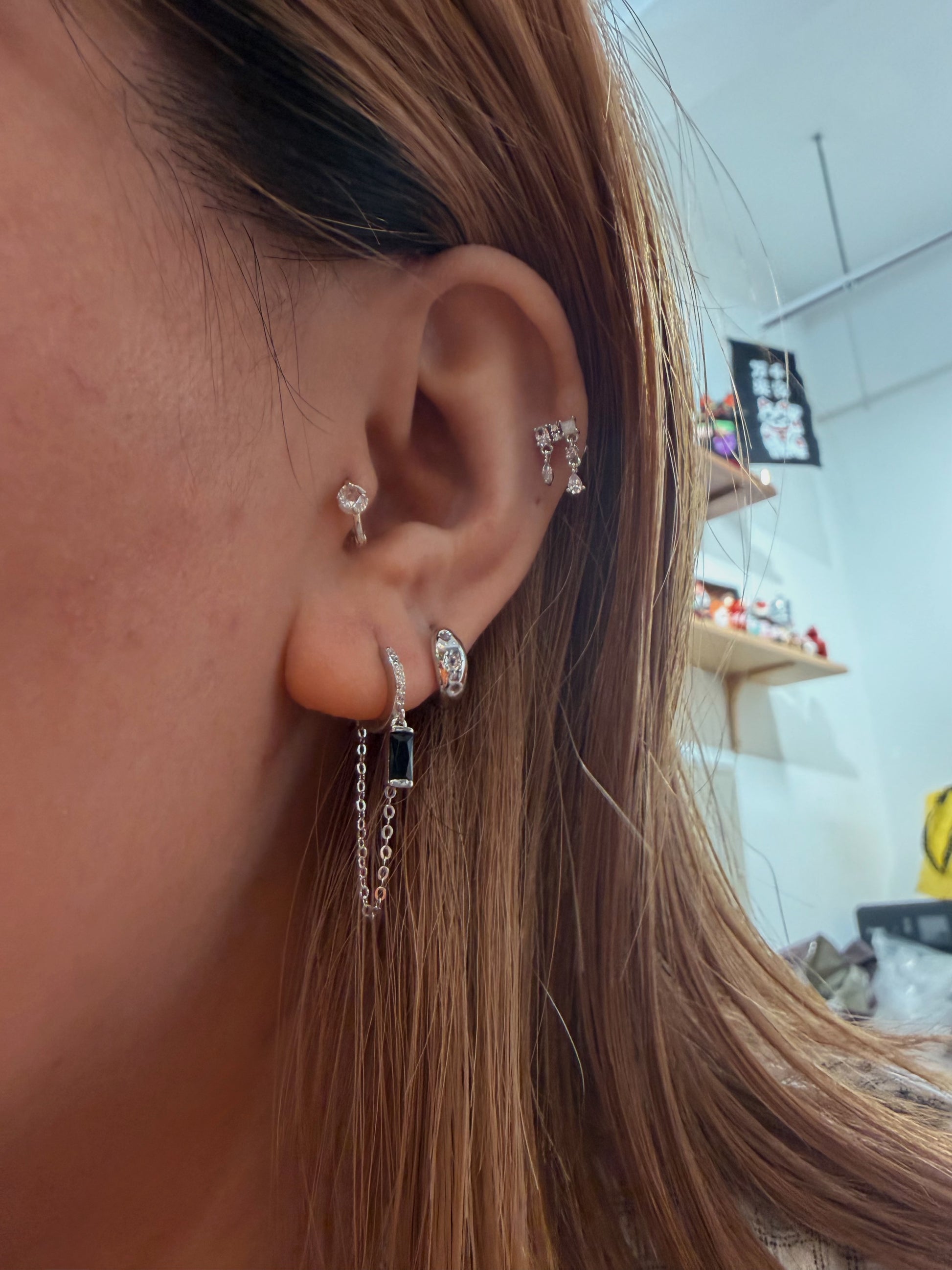 Silver925 sparkle cz hinged earrings