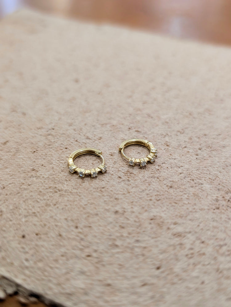 Lucent Line Huggie Hoop 925 Silver Earrings